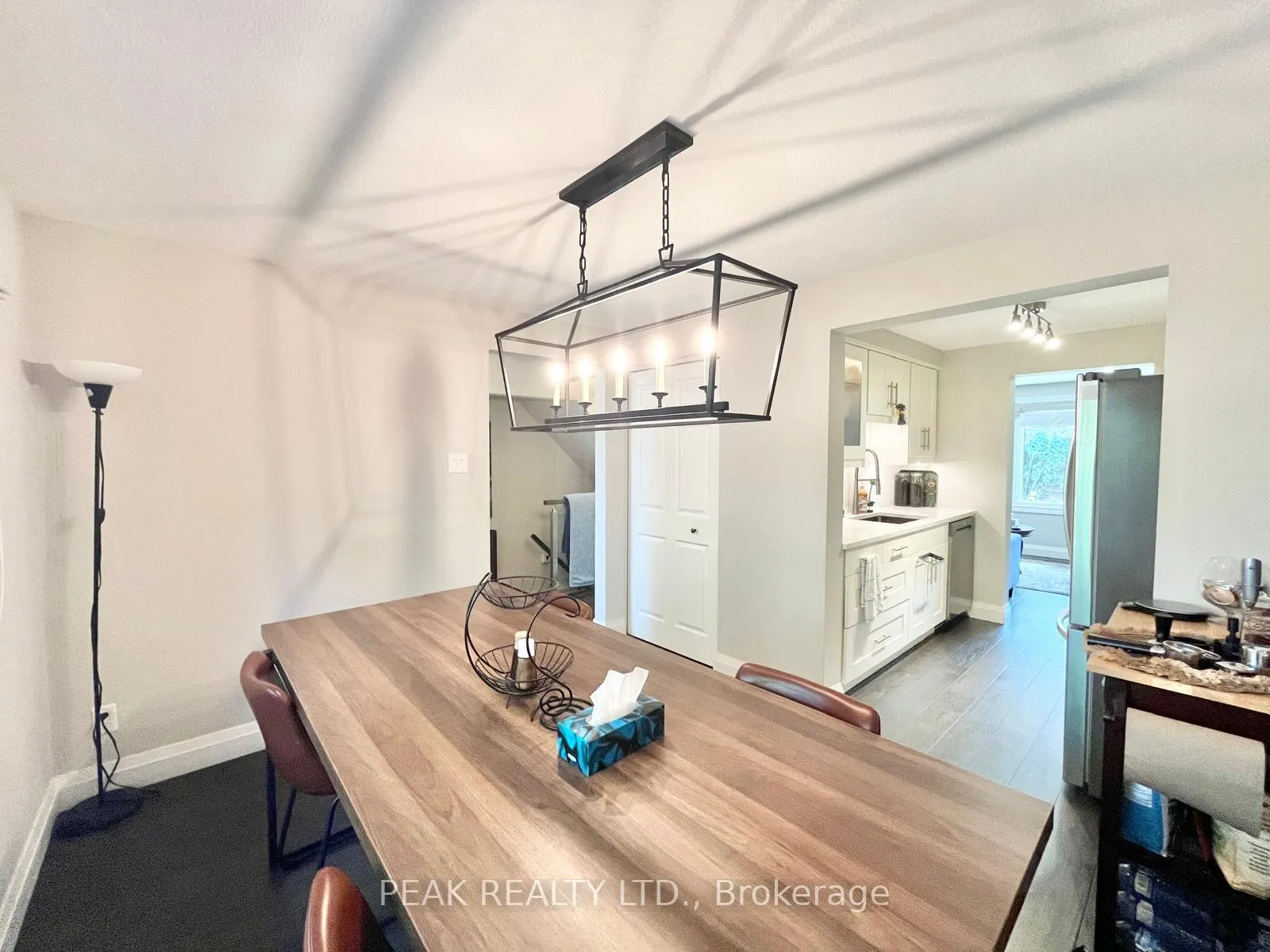 Photo 9 of Unit 8, 279 Sandowne Drive, Waterloo — HOMEH