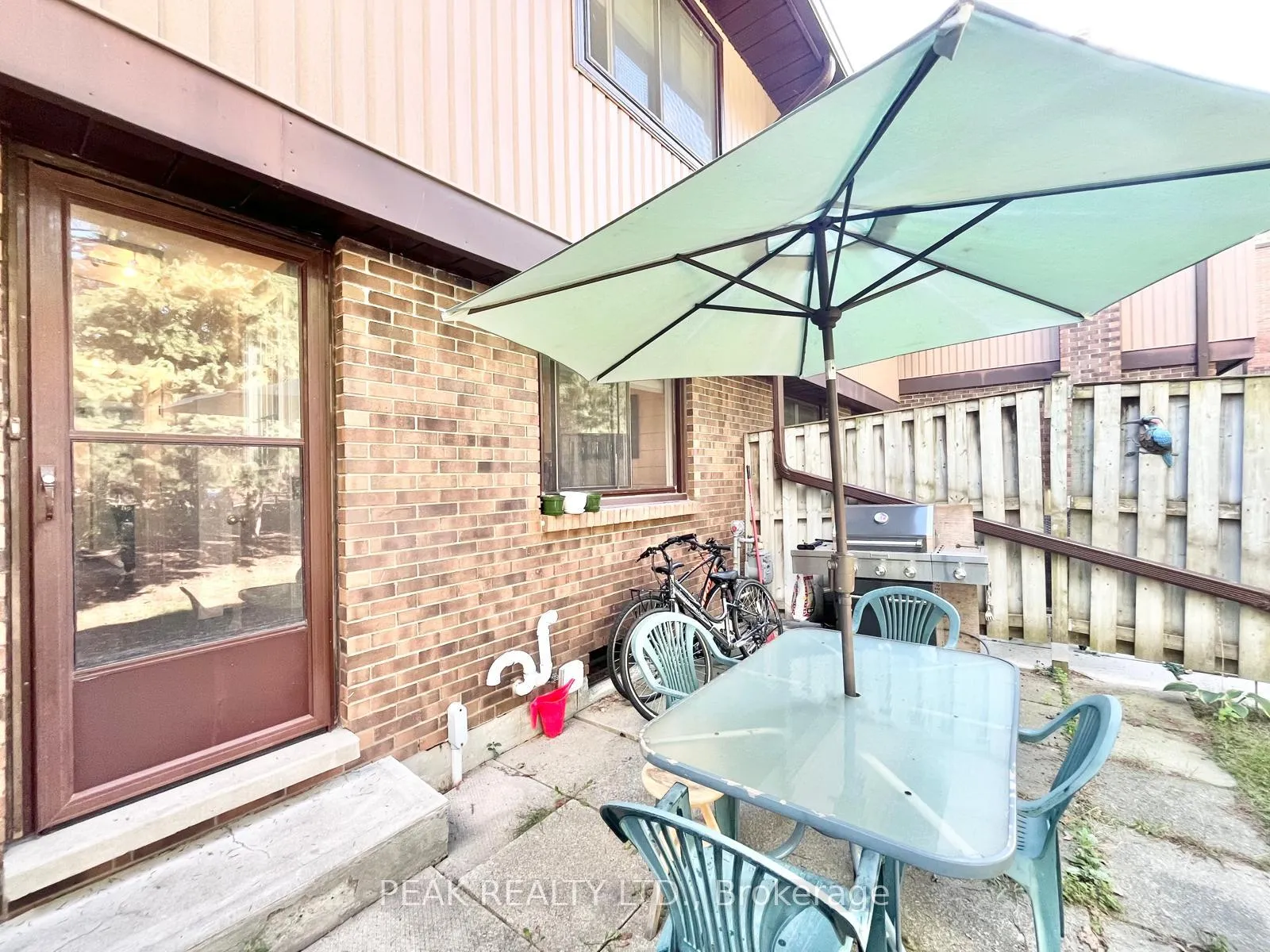 Photo 26 of Unit 8, 279 Sandowne Drive, Waterloo — HOMEH