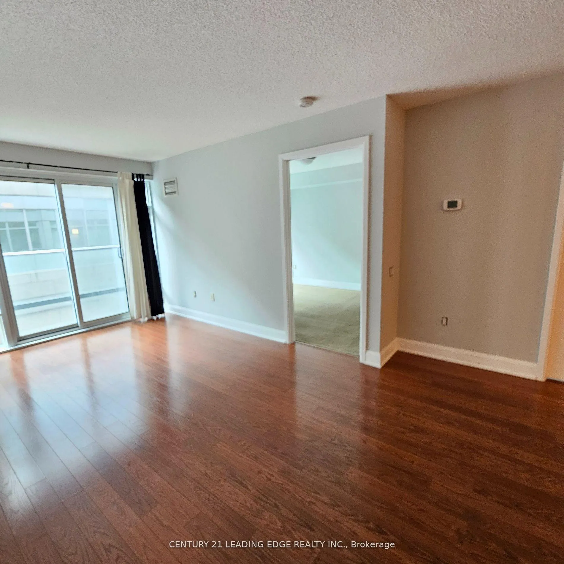 Photo 6 of Unit 507, 2191 Yonge Street, Toronto, Mount Pleasant East — HOMEH