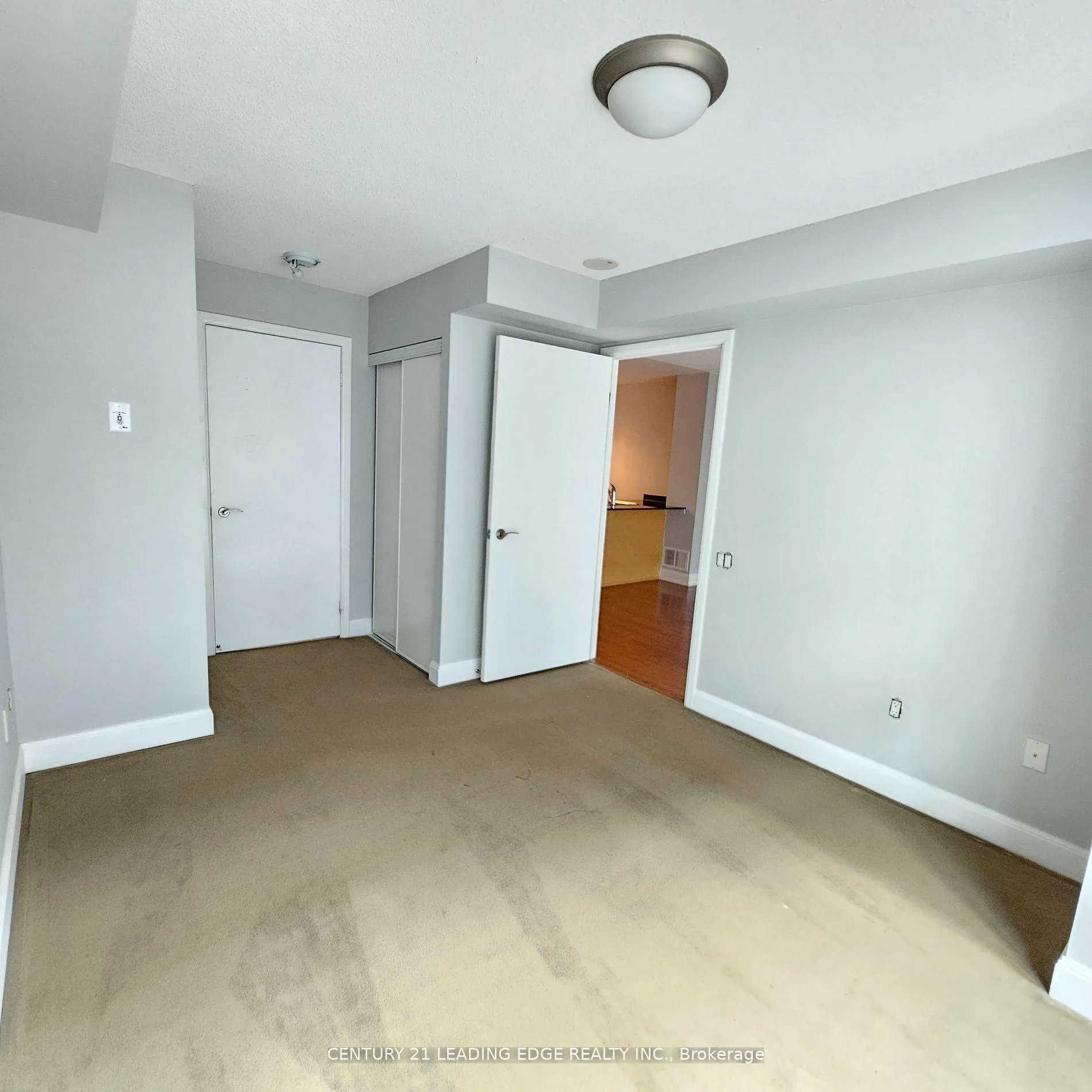 Photo 7 of Unit 507, 2191 Yonge Street, Toronto, Mount Pleasant East — HOMEH