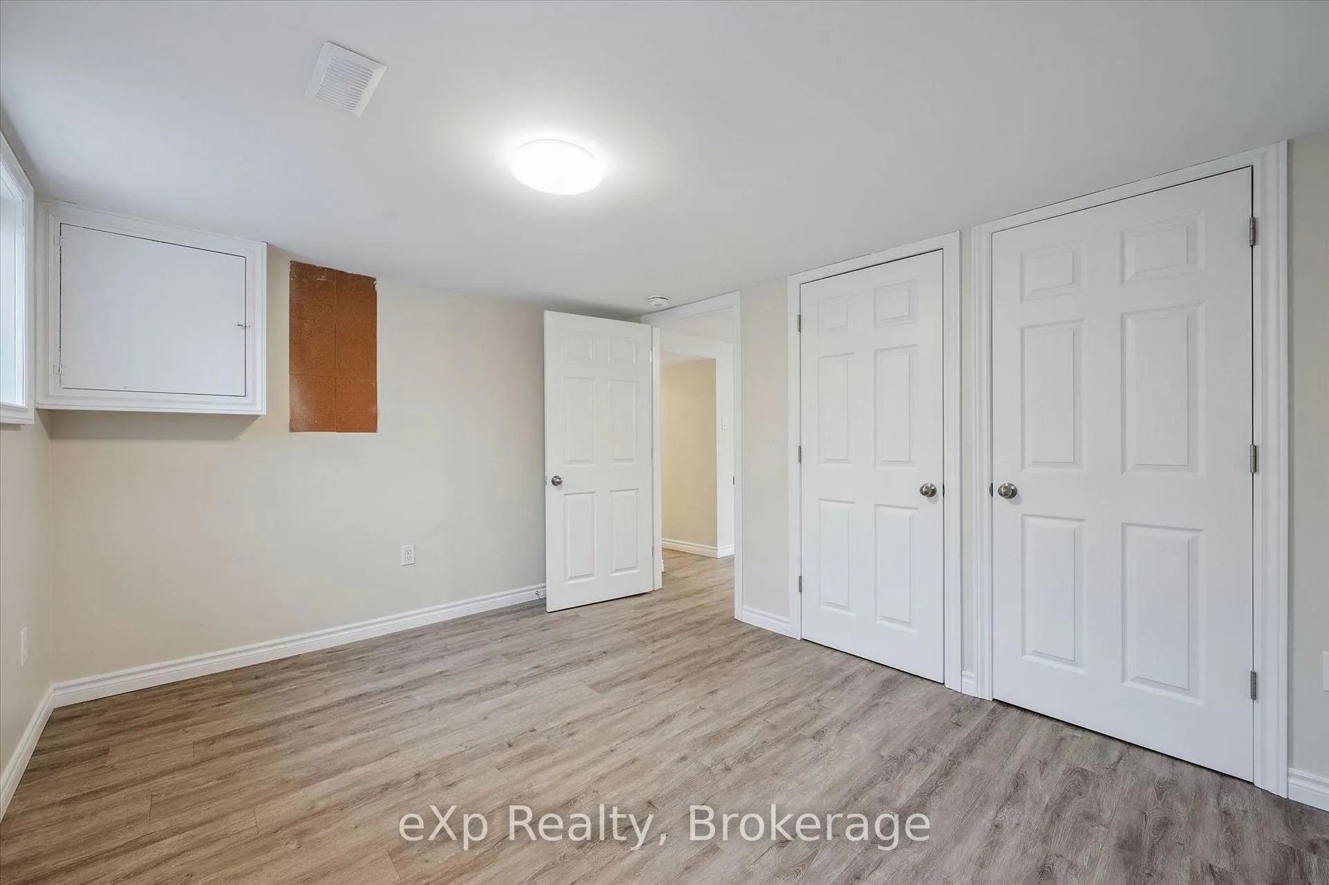 Photo 27 of 14 Lincoln Crescent, Guelph, St. George's — HOMEH