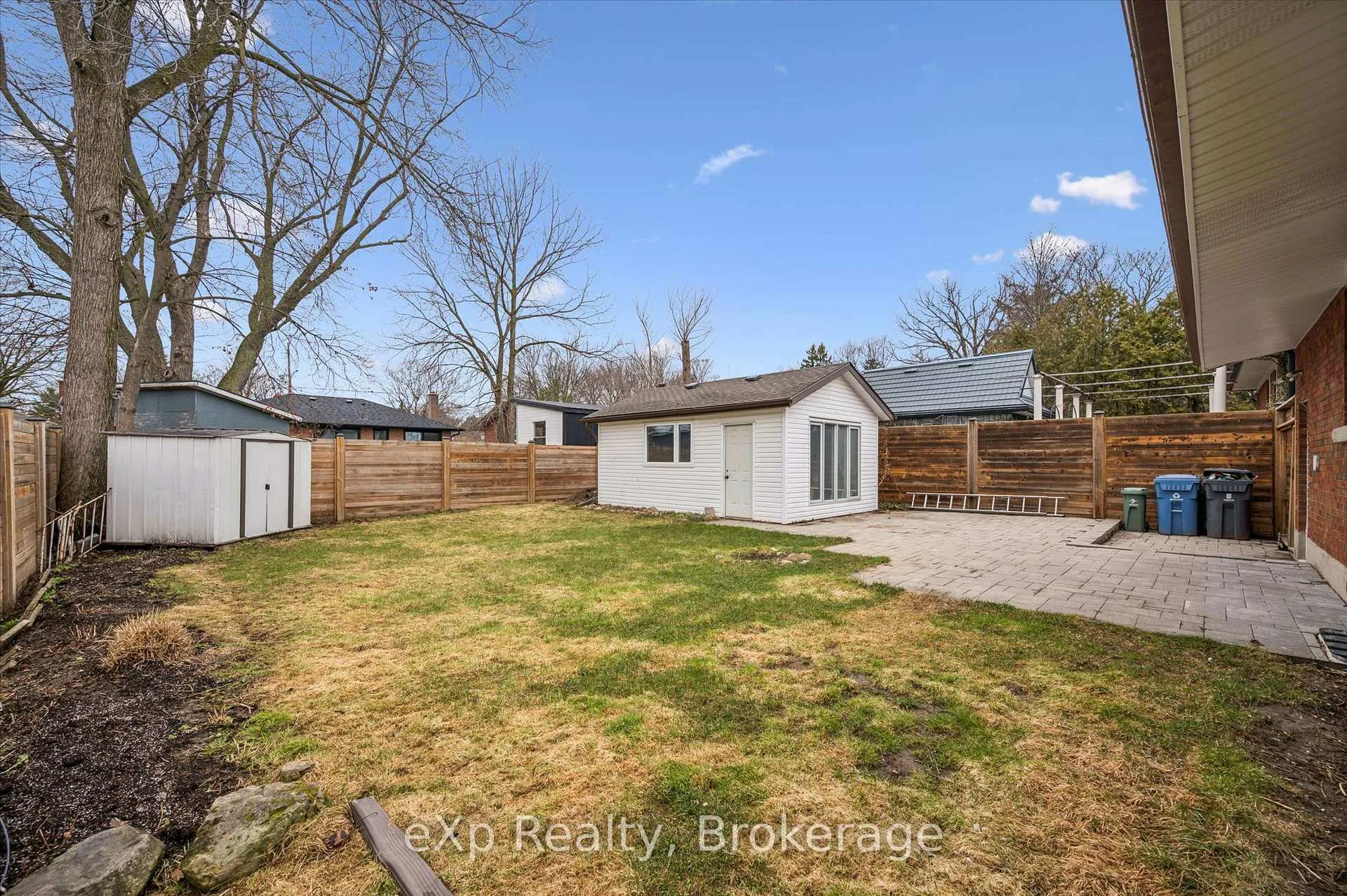 Photo 35 of 14 Lincoln Crescent, Guelph, St. George's — HOMEH