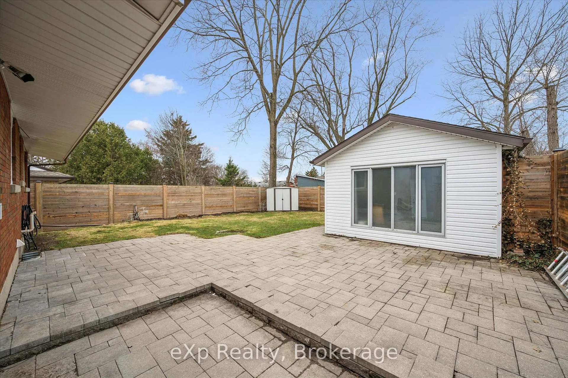 Photo 37 of 14 Lincoln Crescent, Guelph, St. George's — HOMEH