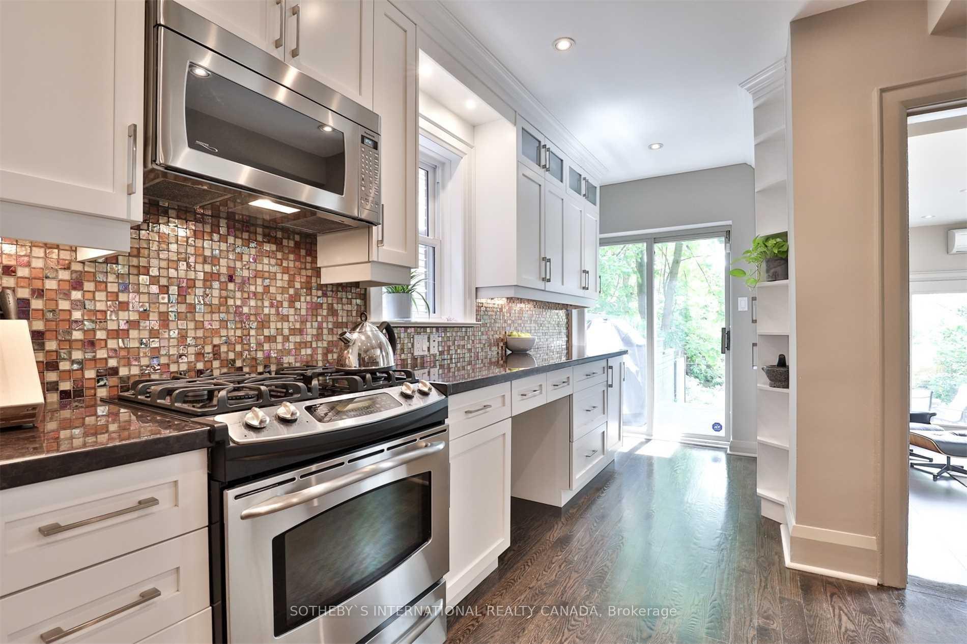 Photo 9 of 321 Briar Hill Avenue, Toronto, Yonge-Eglinton — HOMEH