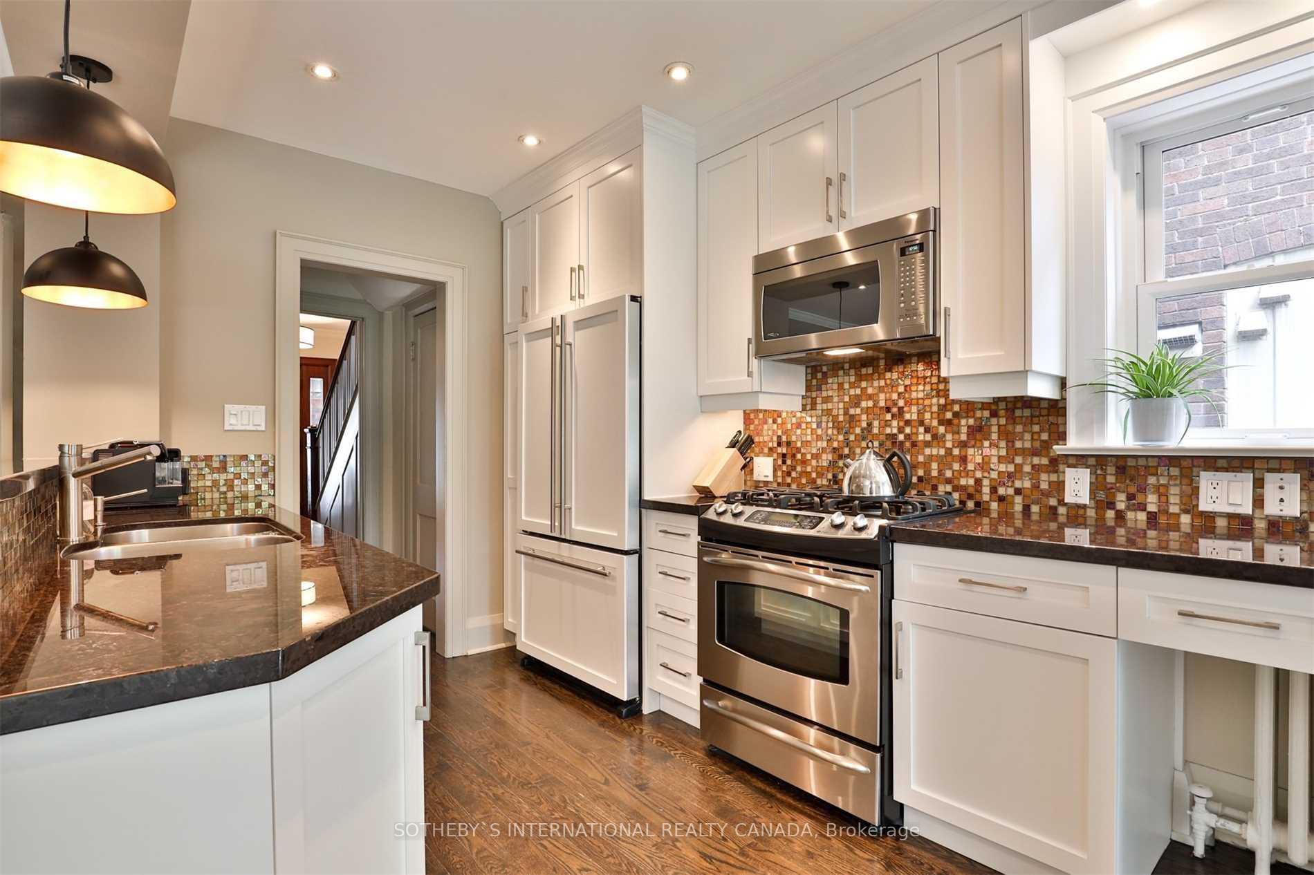Photo 12 of 321 Briar Hill Avenue, Toronto, Yonge-Eglinton — HOMEH