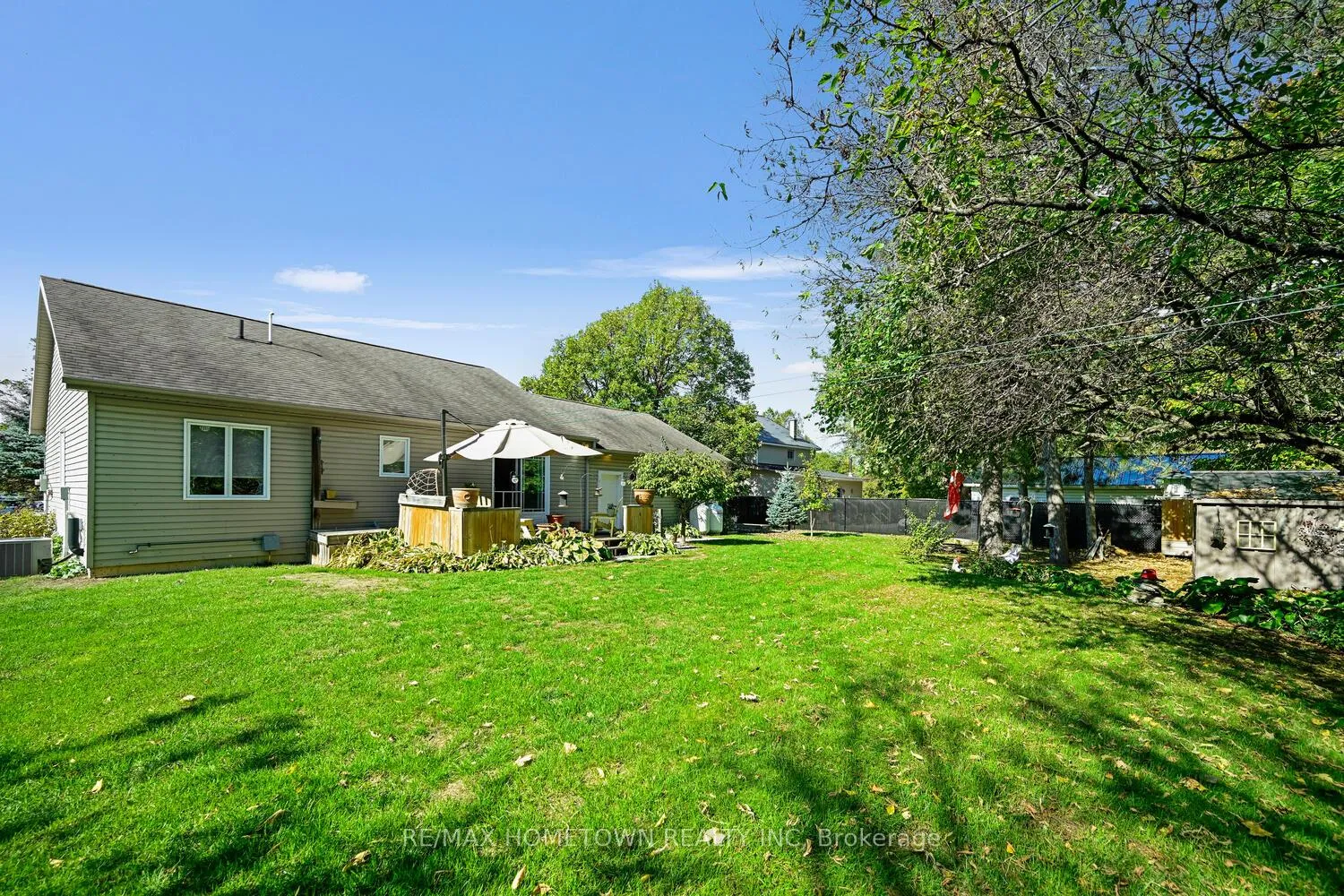 Photo 21 of 8121 Main Street, Augusta, Augusta Twp — HOMEH
