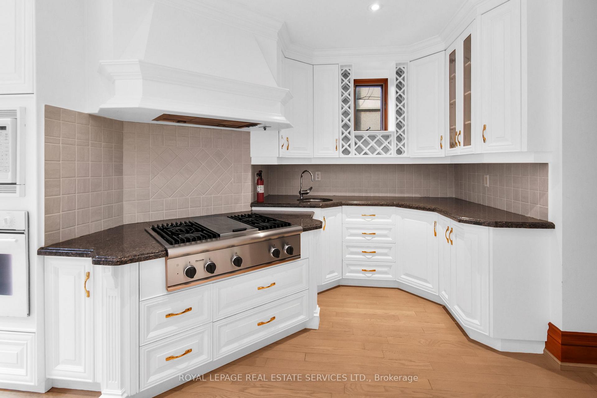 Photo 13 of 308 Russell Hill Road, Toronto, Forest Hill South — HOMEH