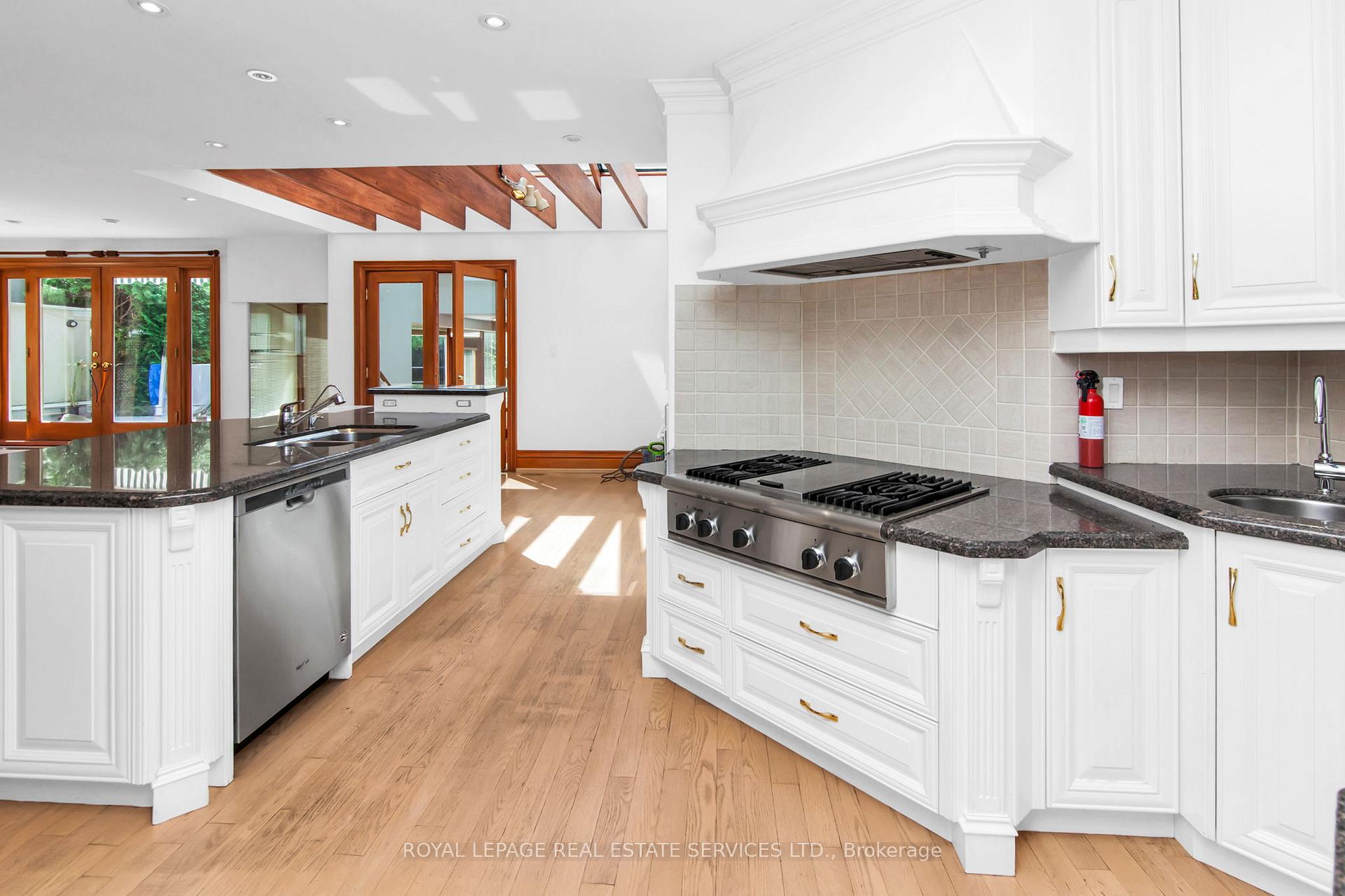 Photo 16 of 308 Russell Hill Road, Toronto, Forest Hill South — HOMEH