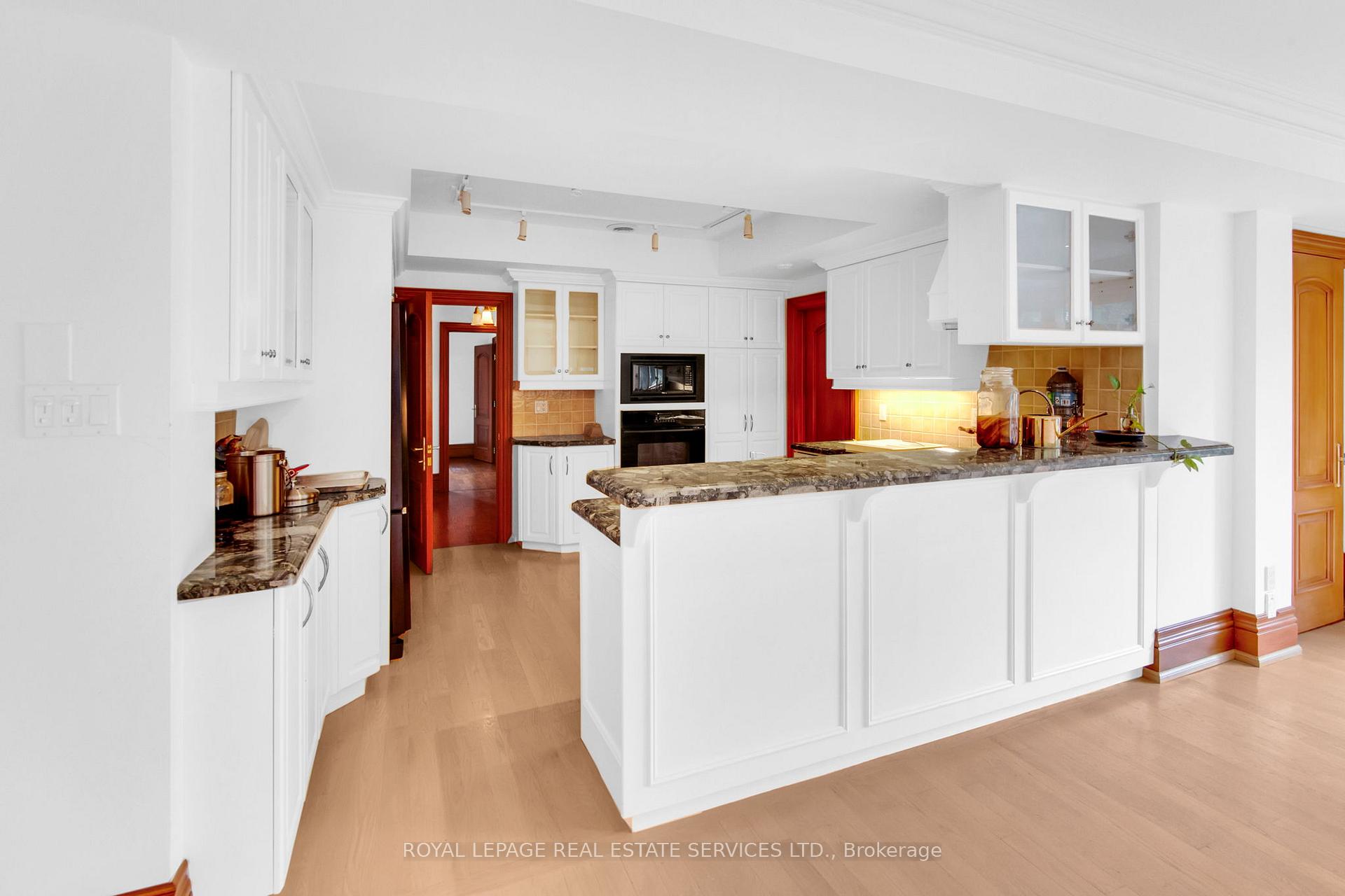 Photo 21 of 308 Russell Hill Road, Toronto, Forest Hill South — HOMEH