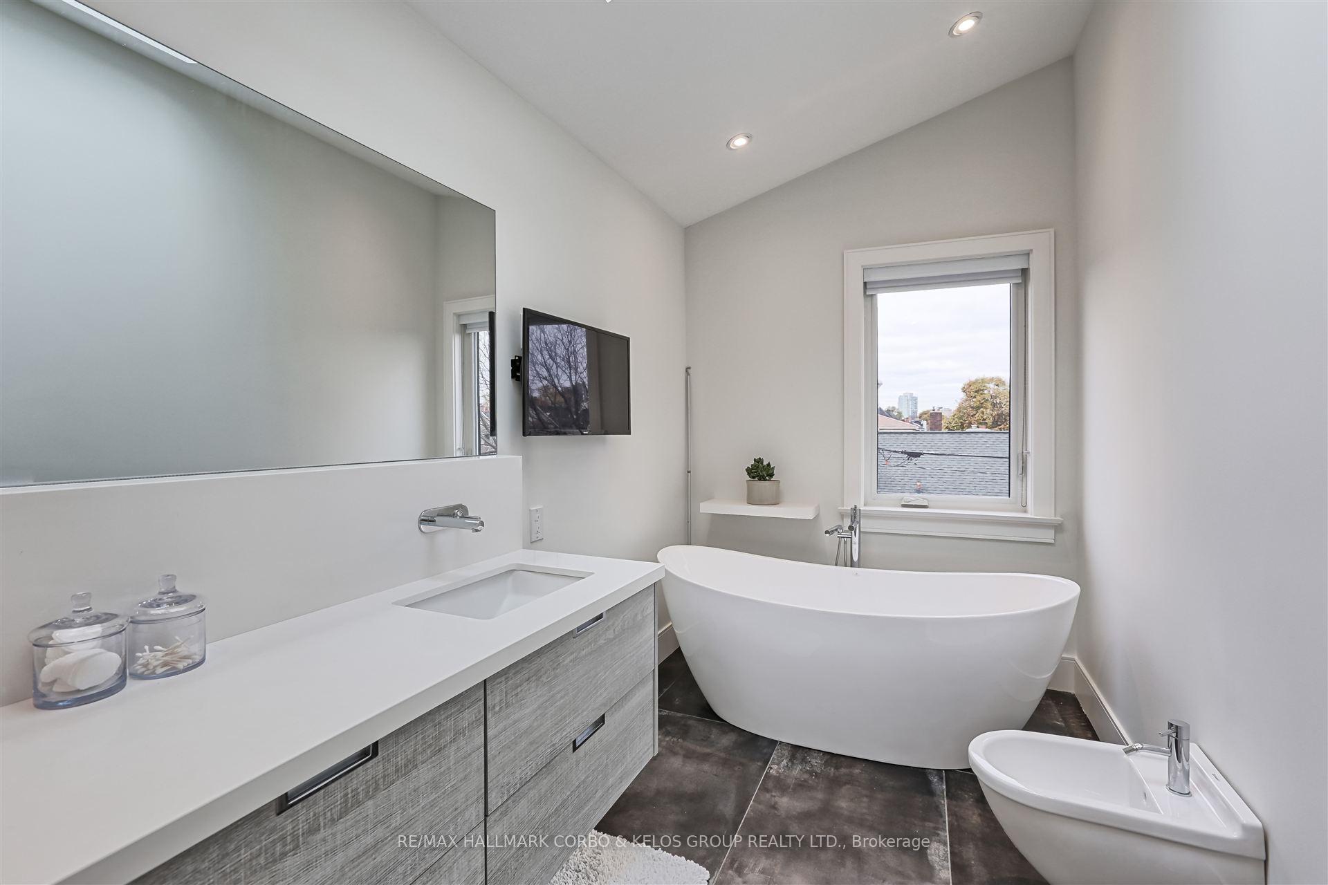 Photo 23 of 228 Donlands Avenue, Toronto, Danforth Village-East York — HOMEH