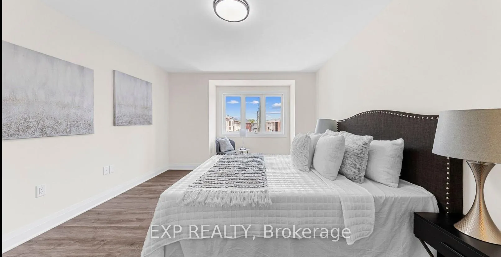 Photo 1 of 3307 Thunderbird Promenade, Pickering, Rural Pickering — HOMEH