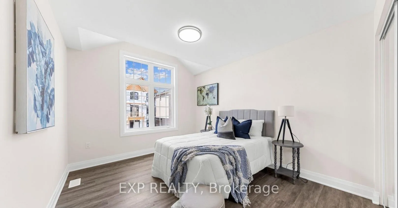 Photo 9 of 3307 Thunderbird Promenade, Pickering, Rural Pickering — HOMEH