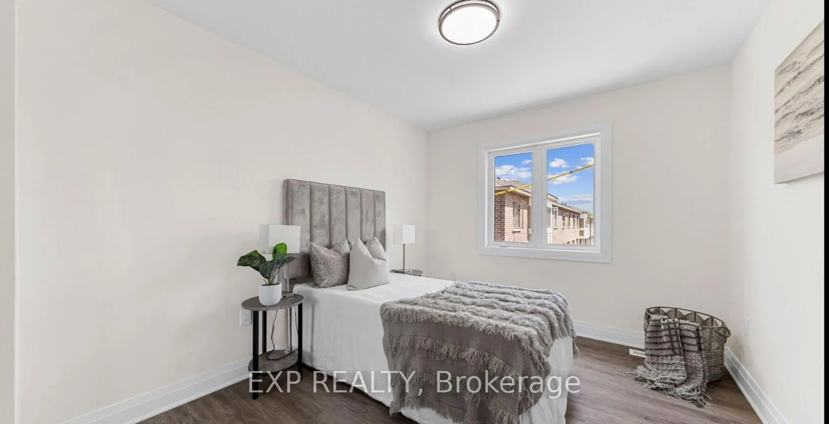 Photo 10 of 3307 Thunderbird Promenade, Pickering, Rural Pickering — HOMEH