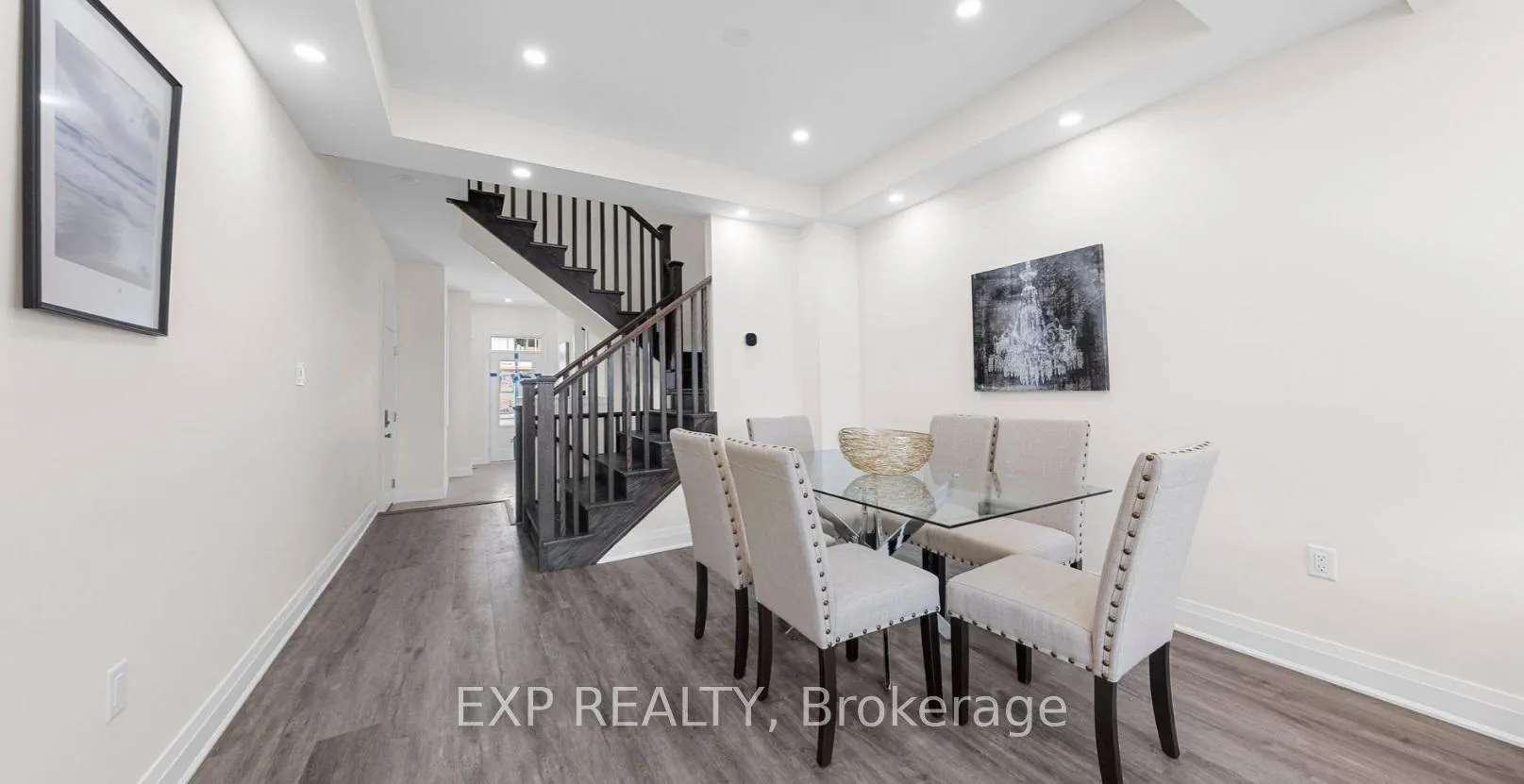 Photo 18 of 3307 Thunderbird Promenade, Pickering, Rural Pickering — HOMEH