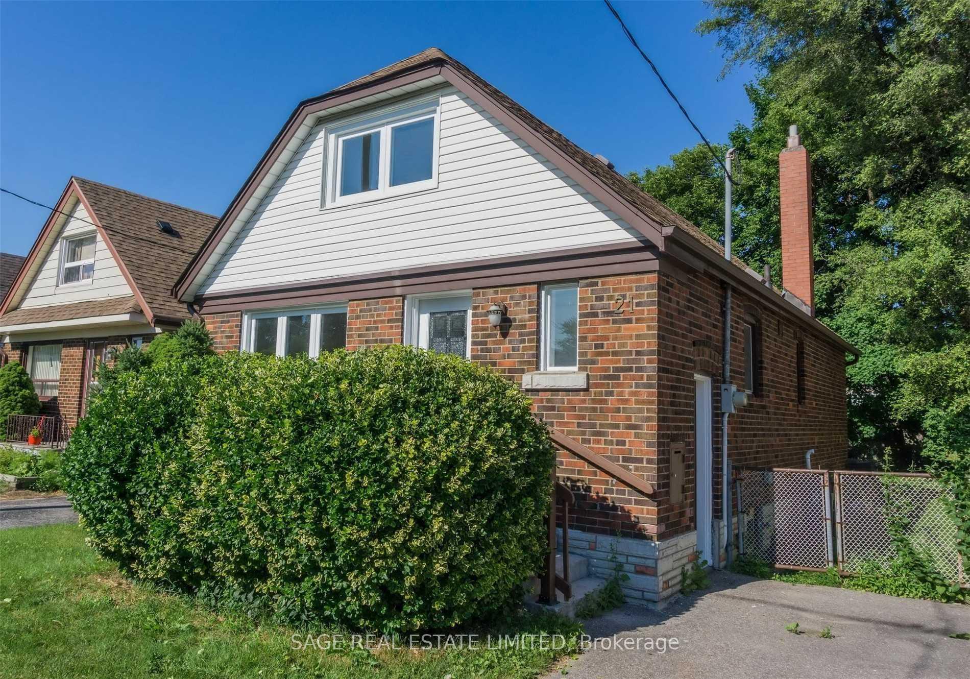 Photo 1 of Unit Main, 21 Norlong Boulevard, Toronto, East York — HOMEH