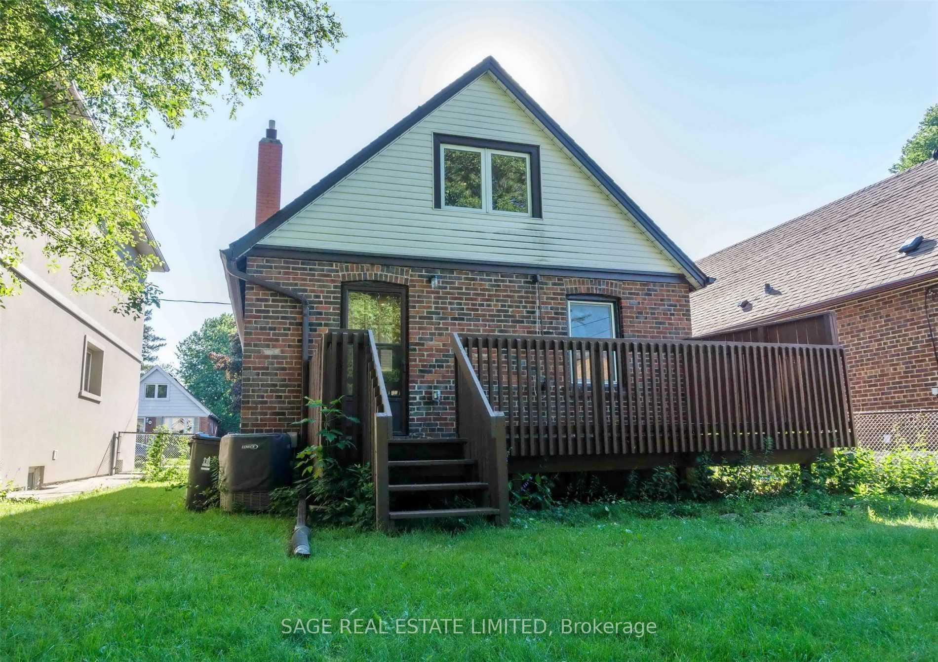 Photo 15 of Unit Main, 21 Norlong Boulevard, Toronto, East York — HOMEH