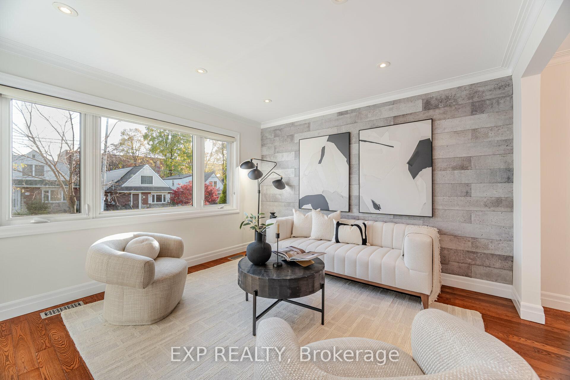 Photo 4 of 118 Glencrest Boulevard, Toronto, O'Connor-Parkview — HOMEH