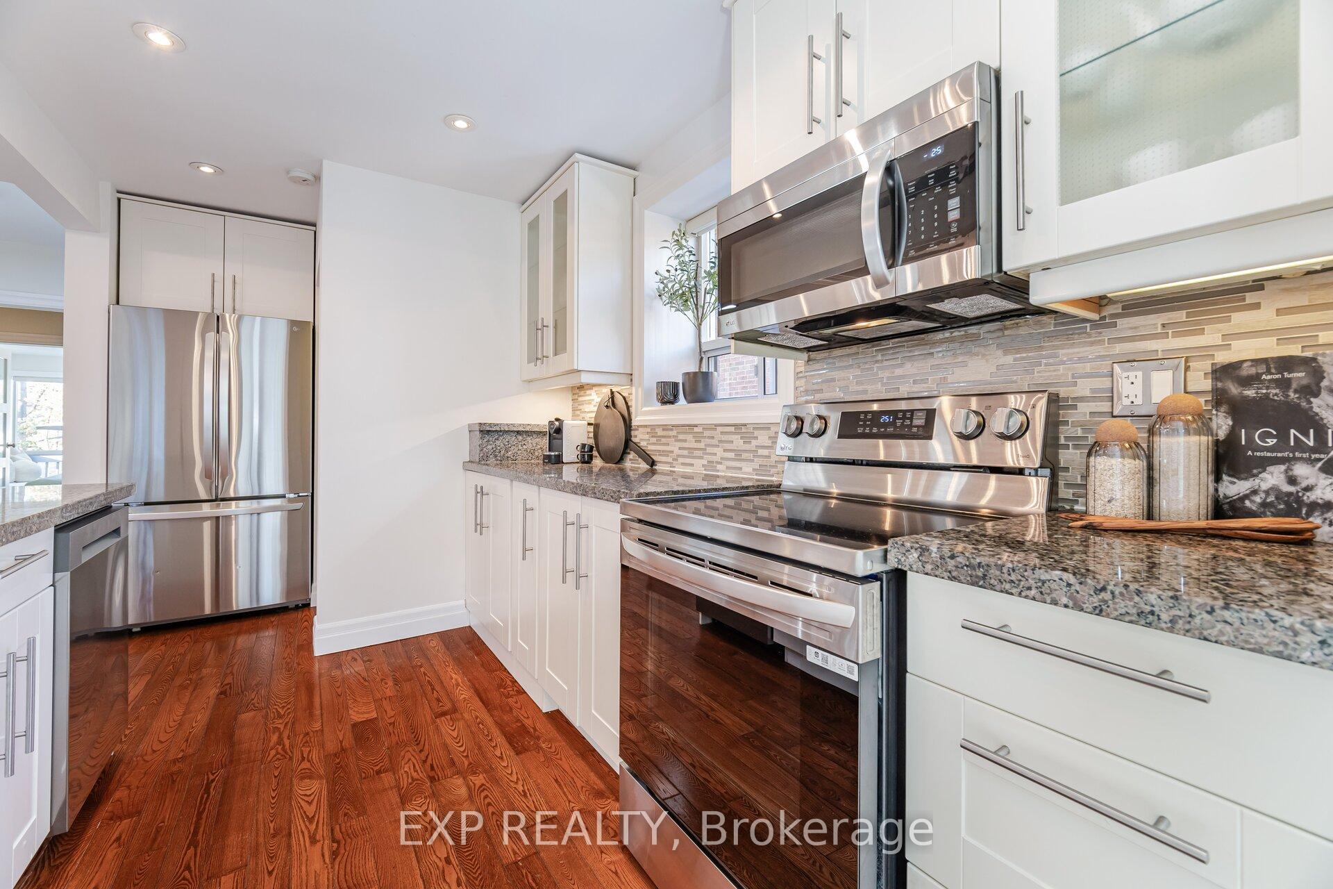 Photo 12 of 118 Glencrest Boulevard, Toronto, O'Connor-Parkview — HOMEH