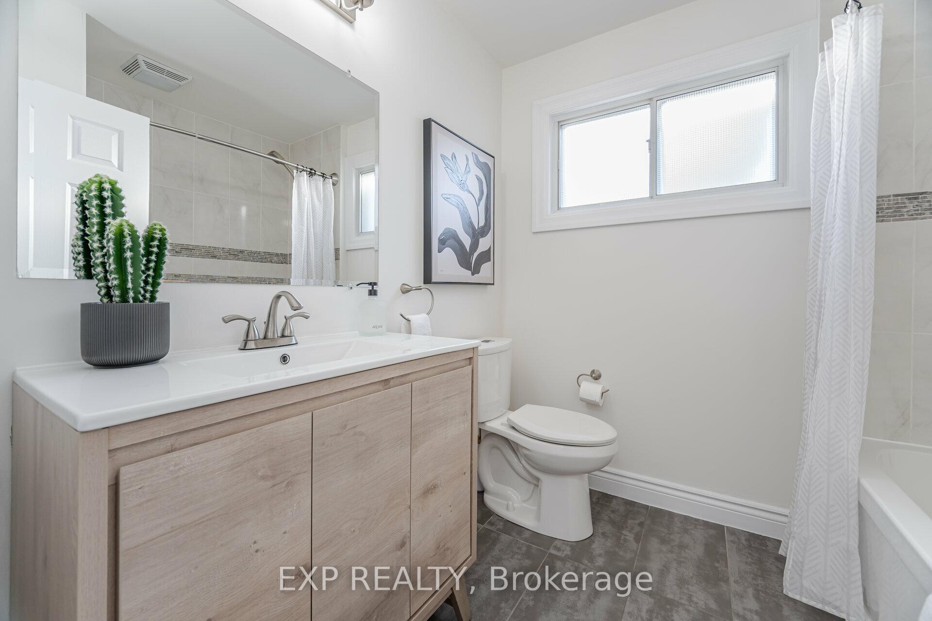 Photo 19 of 118 Glencrest Boulevard, Toronto, O'Connor-Parkview — HOMEH