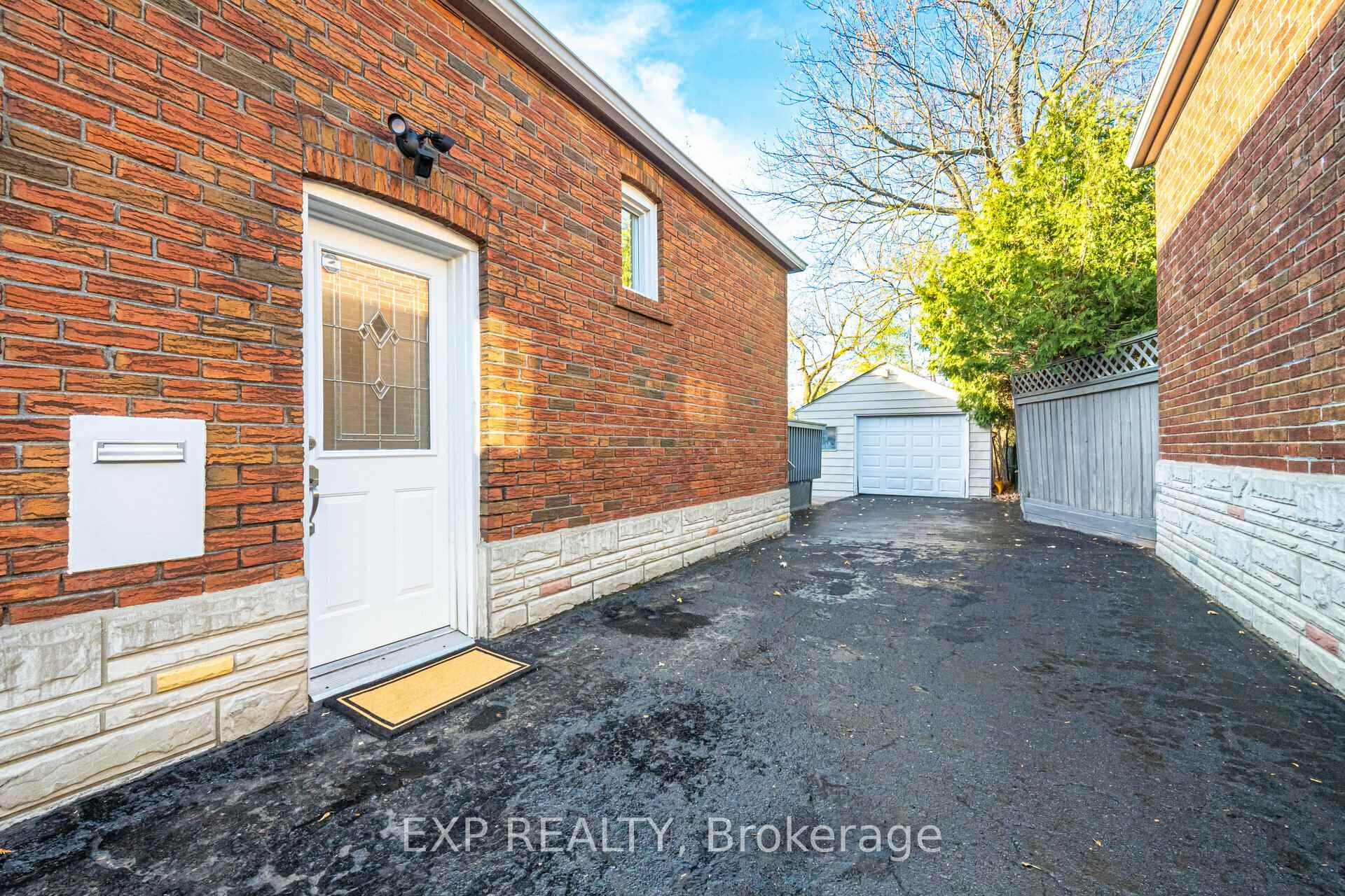 Photo 31 of 118 Glencrest Boulevard, Toronto, O'Connor-Parkview — HOMEH