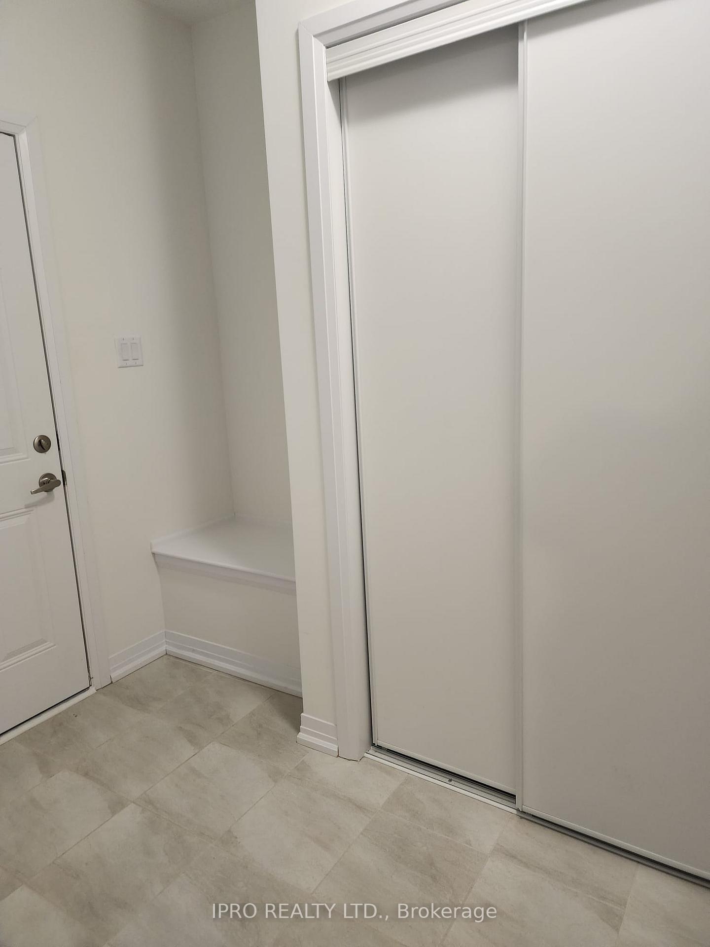 Photo 3 of 262 Velvet Way S, Thorold, Rolling Meadows — HOMEH