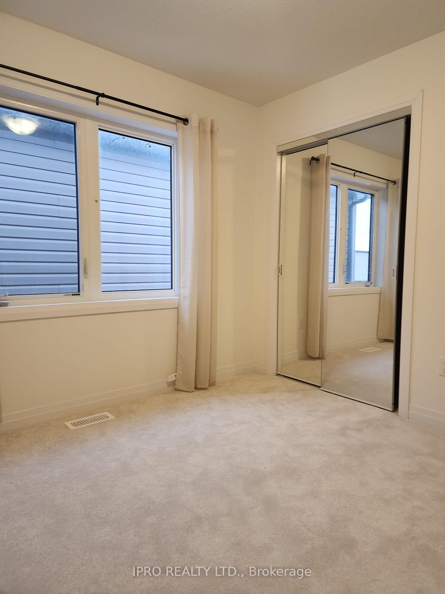 Photo 13 of 262 Velvet Way S, Thorold, Rolling Meadows — HOMEH
