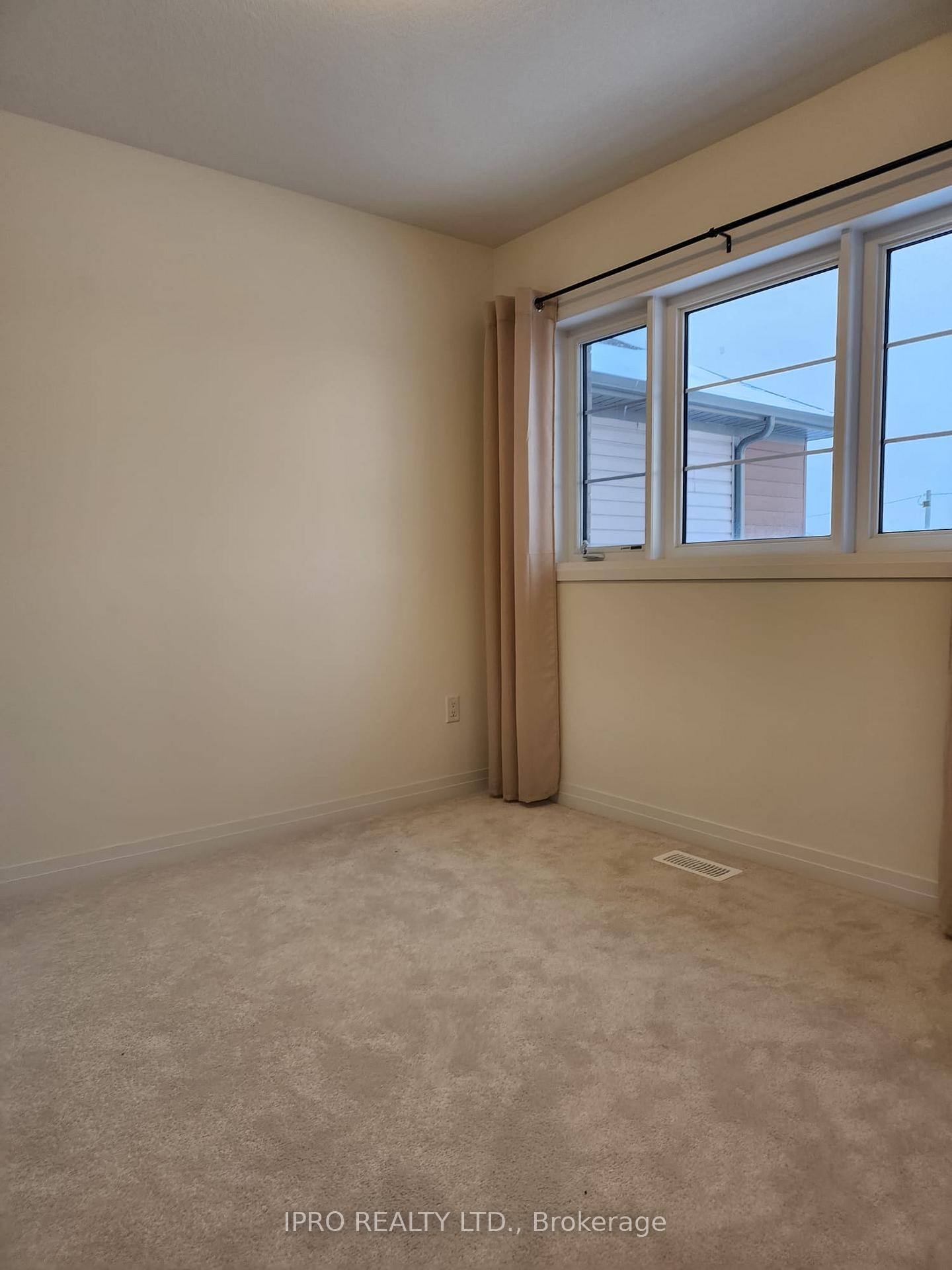 Photo 16 of 262 Velvet Way S, Thorold, Rolling Meadows — HOMEH