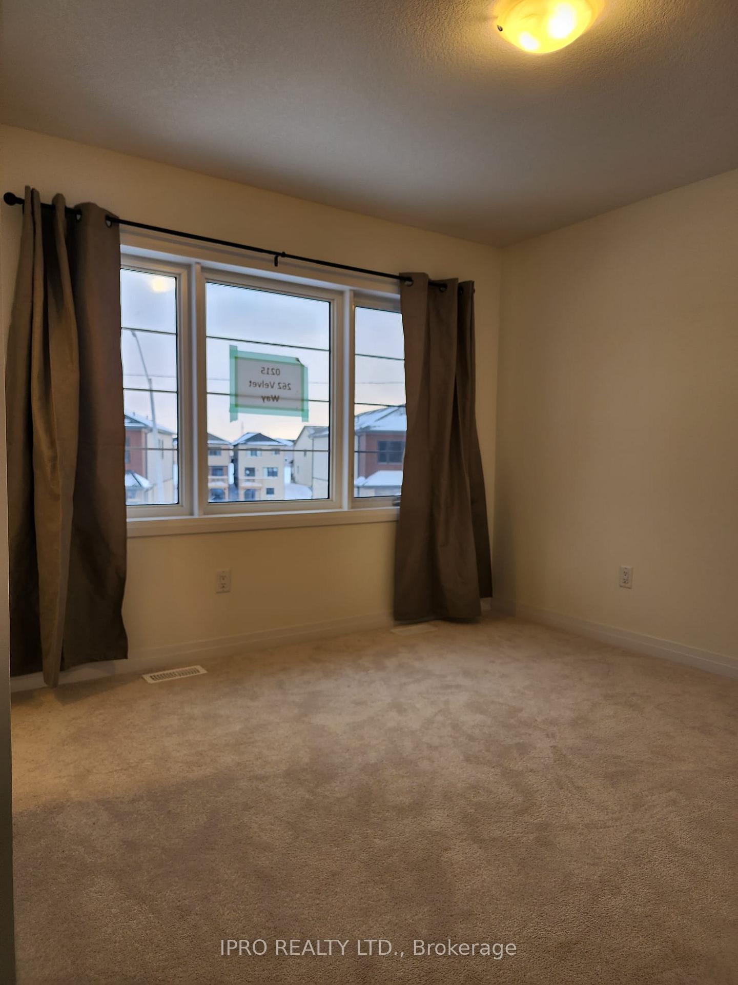 Photo 19 of 262 Velvet Way S, Thorold, Rolling Meadows — HOMEH