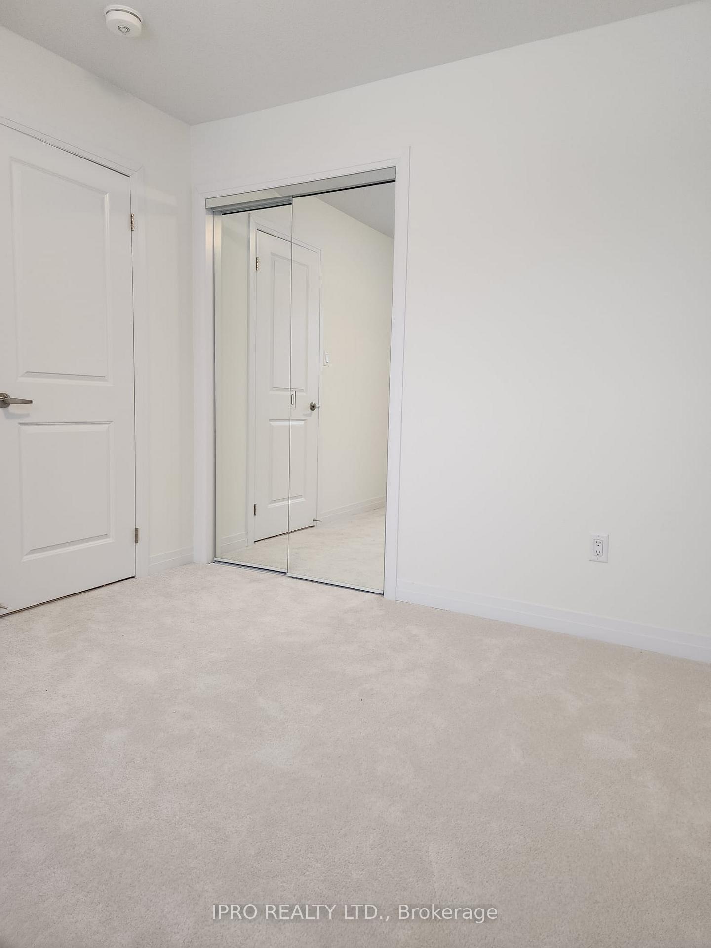Photo 22 of 262 Velvet Way S, Thorold, Rolling Meadows — HOMEH