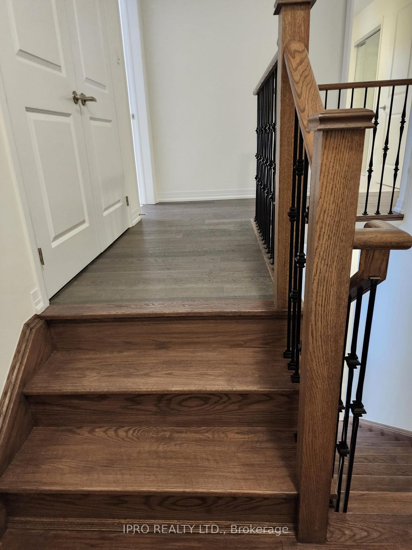 Photo 36 of 262 Velvet Way S, Thorold, Rolling Meadows — HOMEH