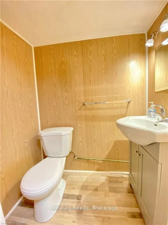 Photo 28 of Unit 13, 201 Silvercreek Parkway N, Guelph, Junction/Onward Willow — HOMEH