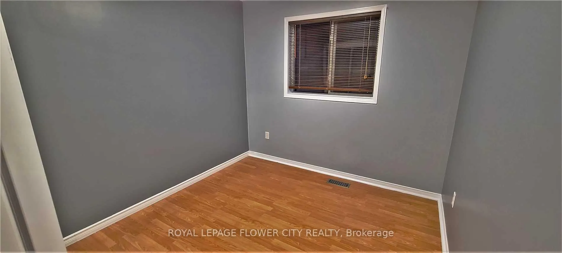 Photo 8 of 65 Sedgewick Circle, Brampton, Fletcher's Meadow — HOMEH