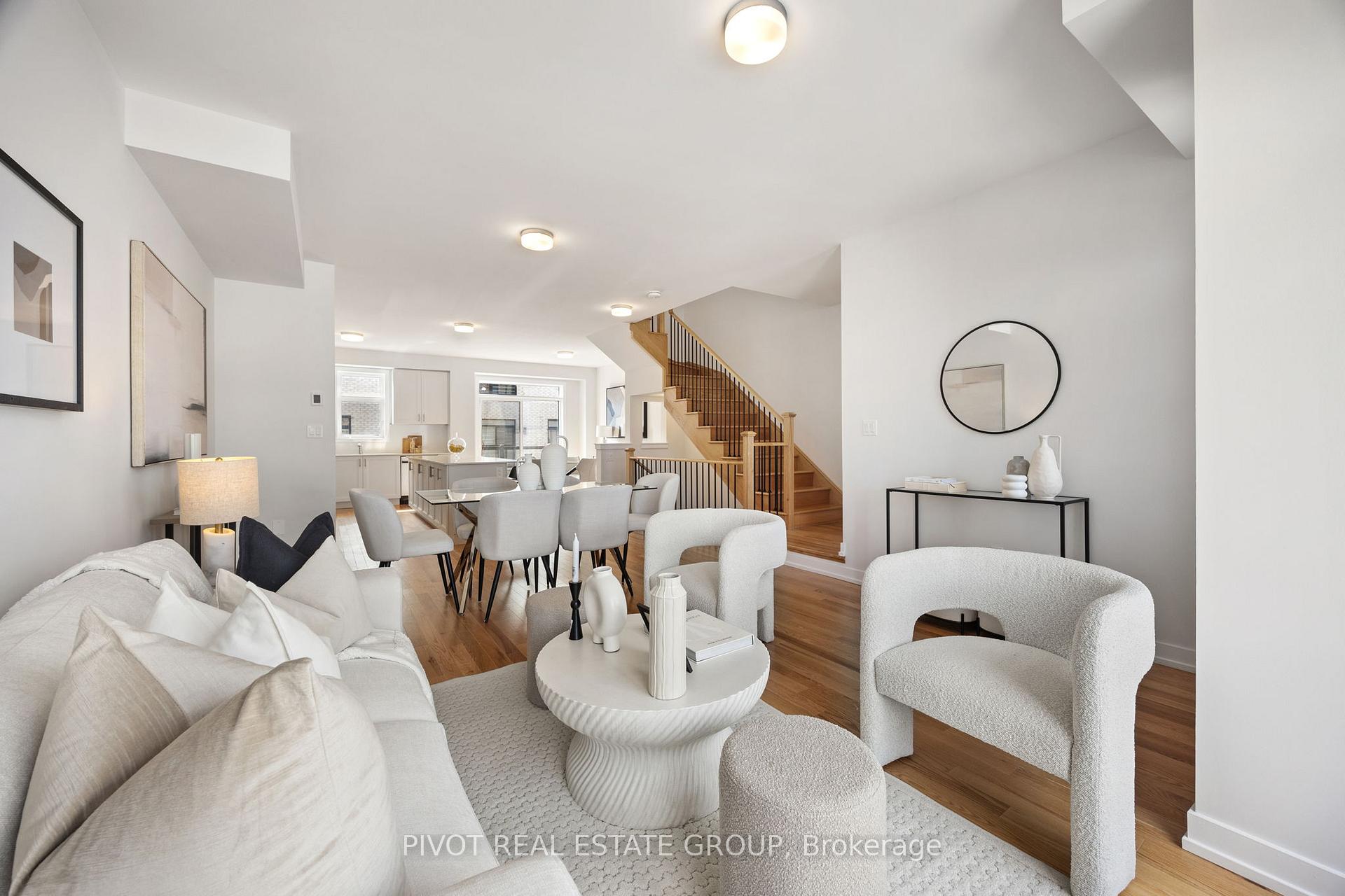 Photo 25 of 26 Danielle Moore Circle, Scarborough, Bendale — HOMEH