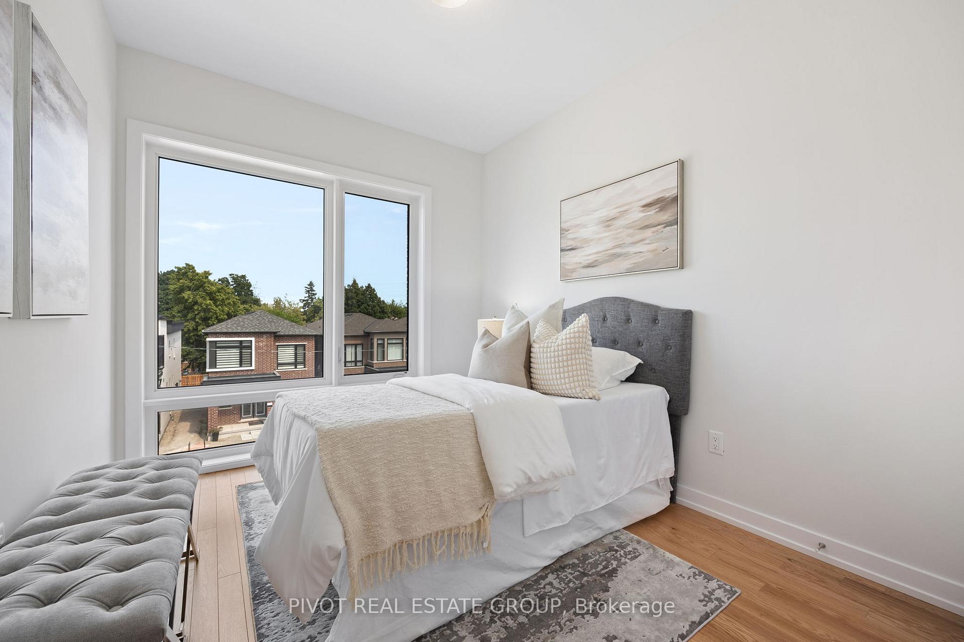 Photo 38 of 26 Danielle Moore Circle, Scarborough, Bendale — HOMEH
