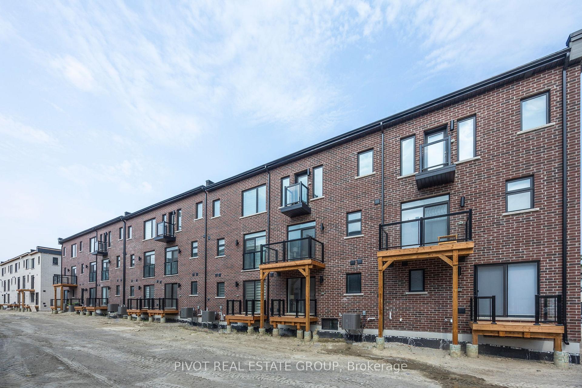 Photo 47 of 26 Danielle Moore Circle, Scarborough, Bendale — HOMEH