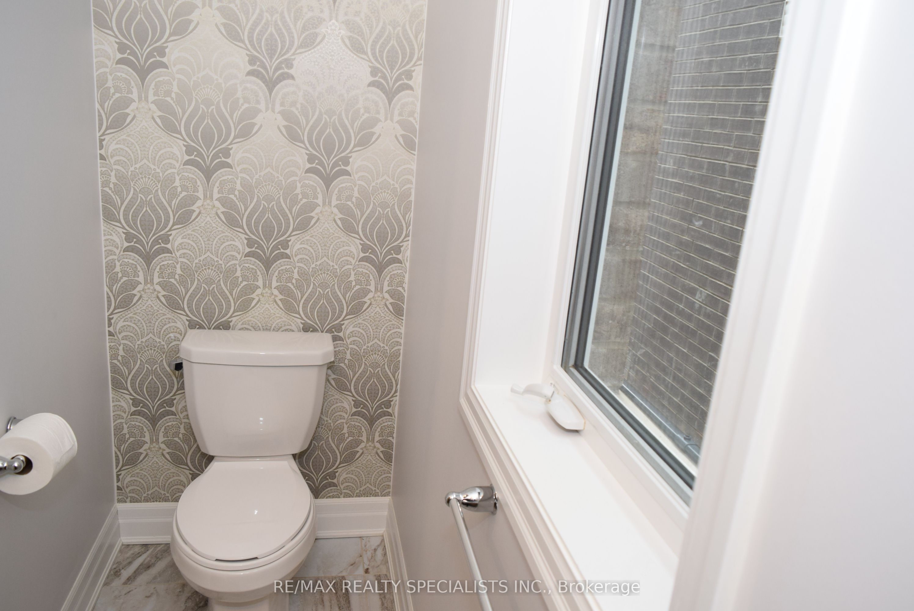 Photo 64 of 588 Juneberry Court, Milton, Cobban — HOMEH