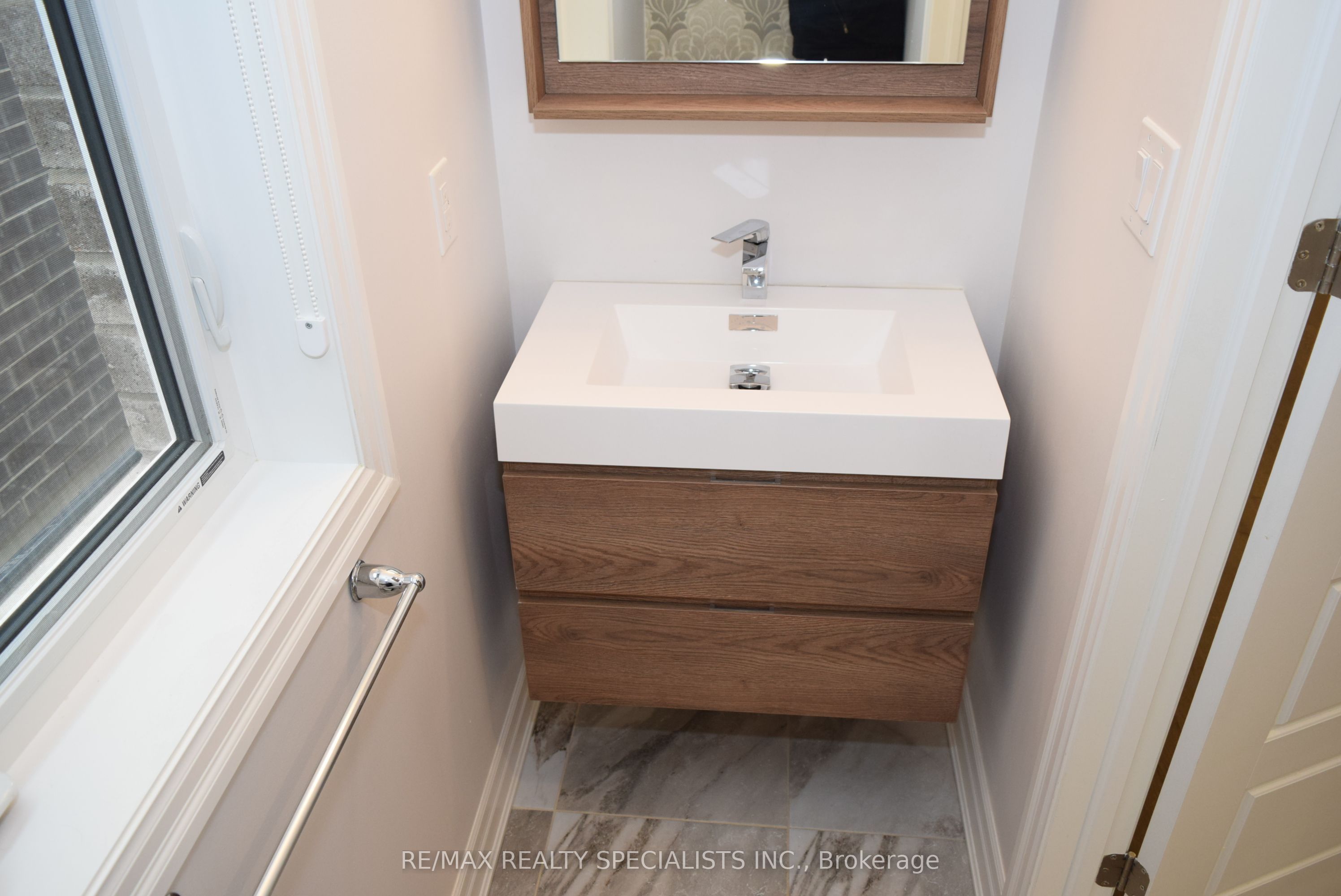Photo 63 of 588 Juneberry Court, Milton, Cobban — HOMEH