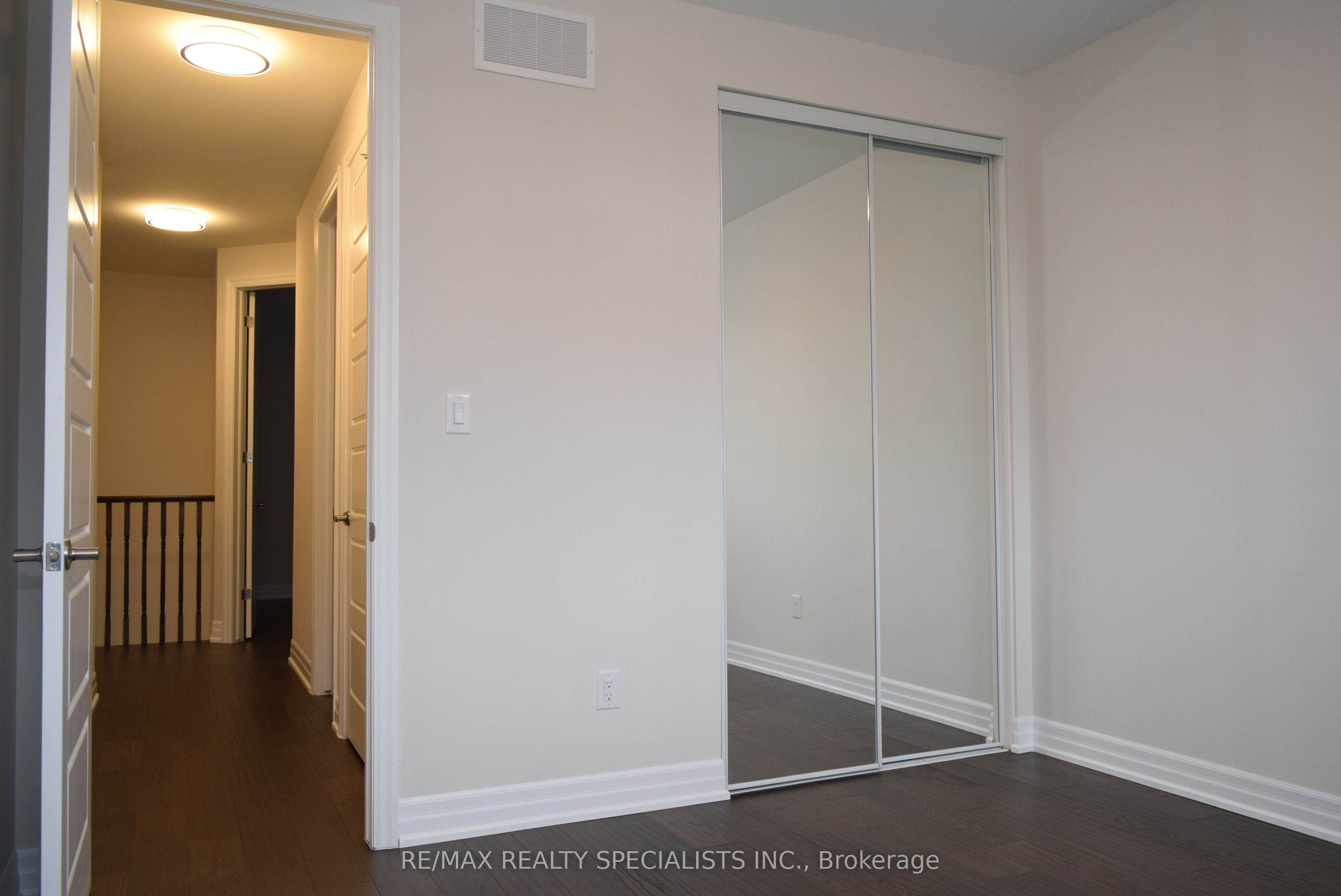 Photo 73 of 588 Juneberry Court, Milton, Cobban — HOMEH