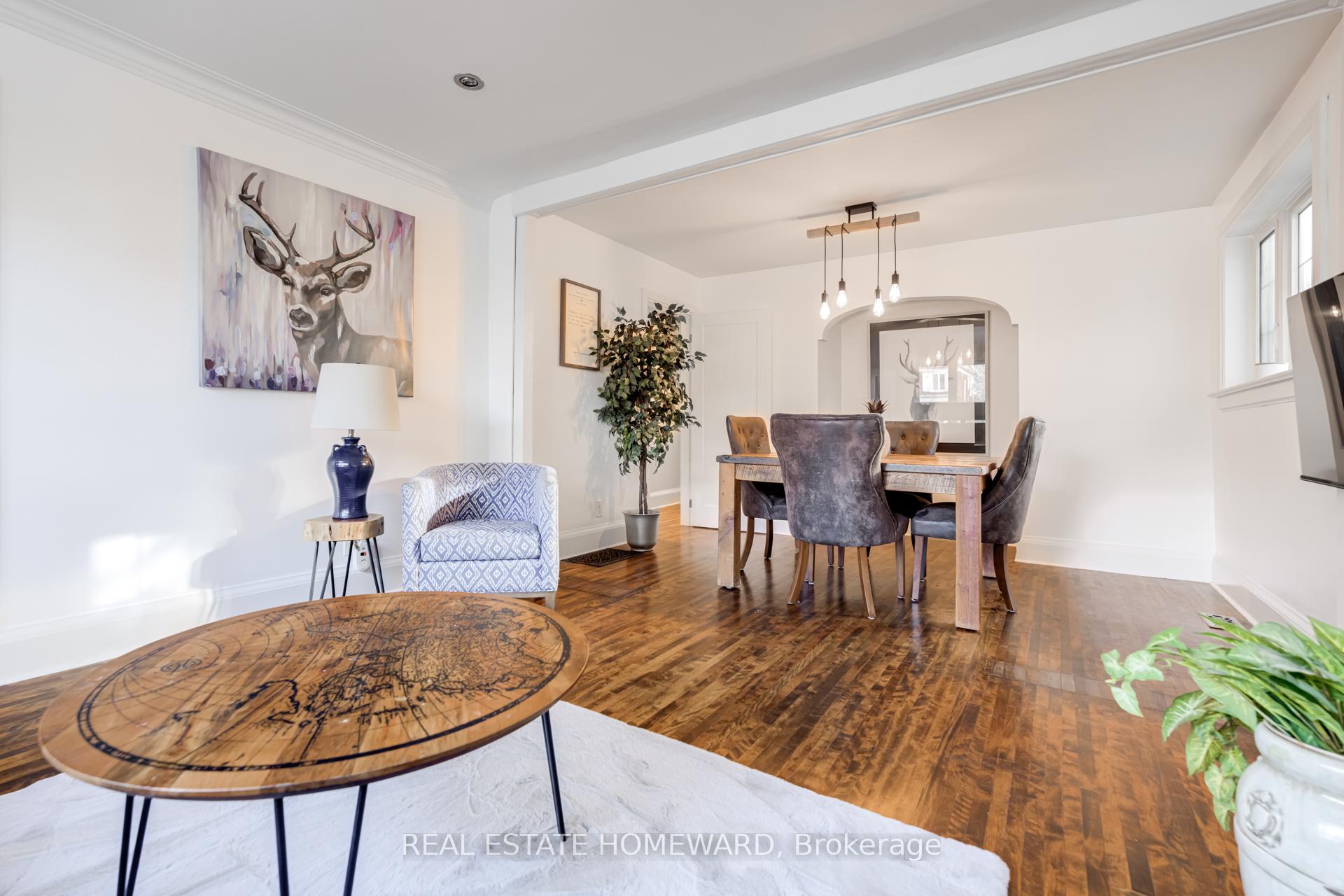Photo 5 of 9 O'connor Drive, Toronto, Broadview North — HOMEH