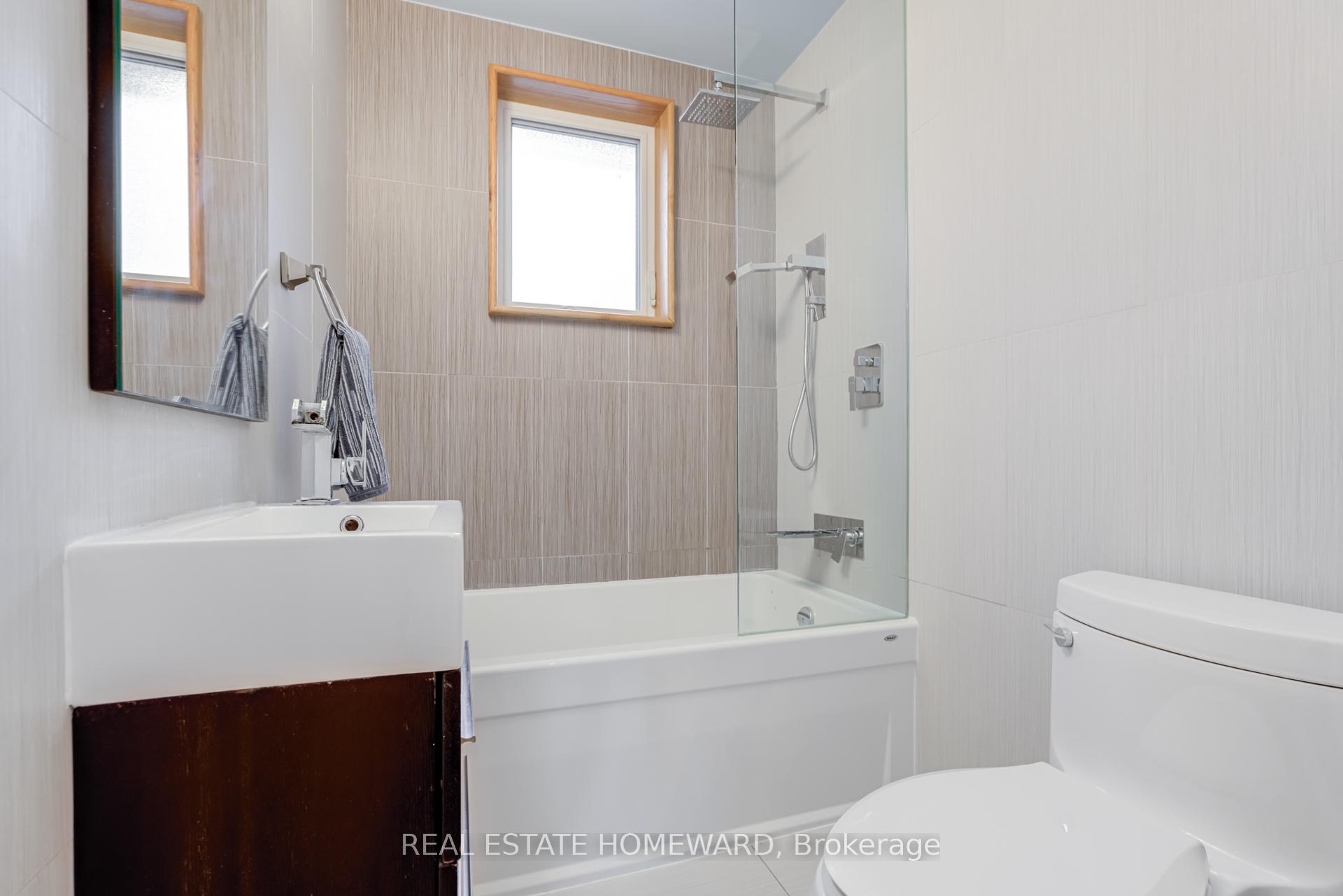 Photo 22 of 9 O'connor Drive, Toronto, Broadview North — HOMEH