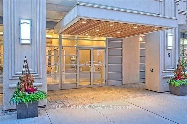 Front of Unit PH207, 8 Scollard Street