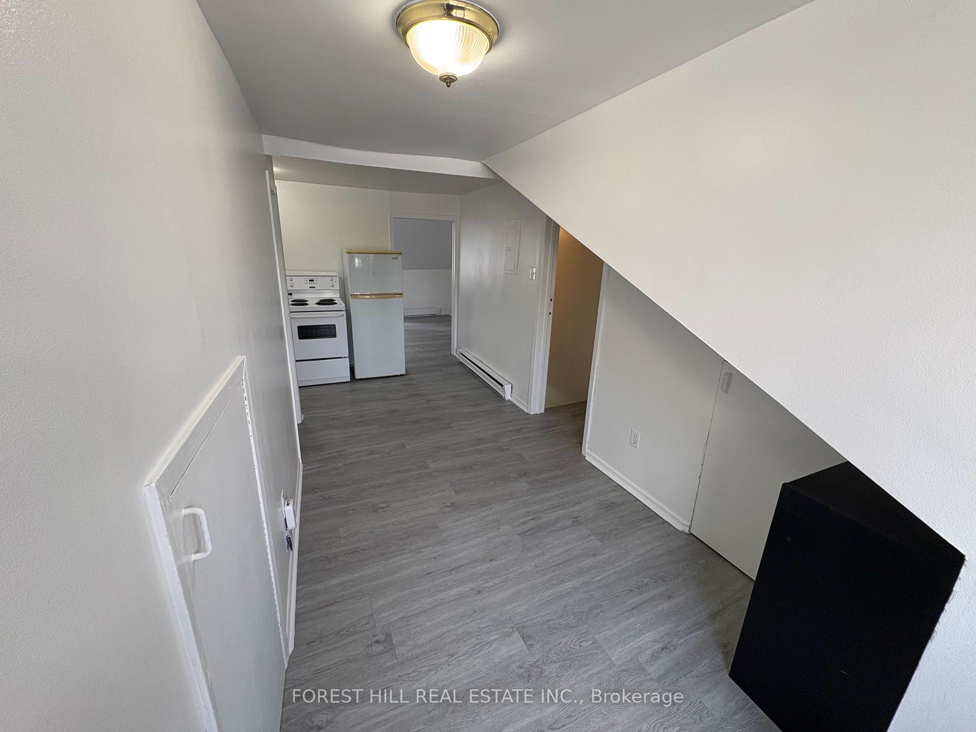 Photo 8 of Unit 3, 480 Queen Street W, Toronto, Kensington-Chinatown — HOMEH