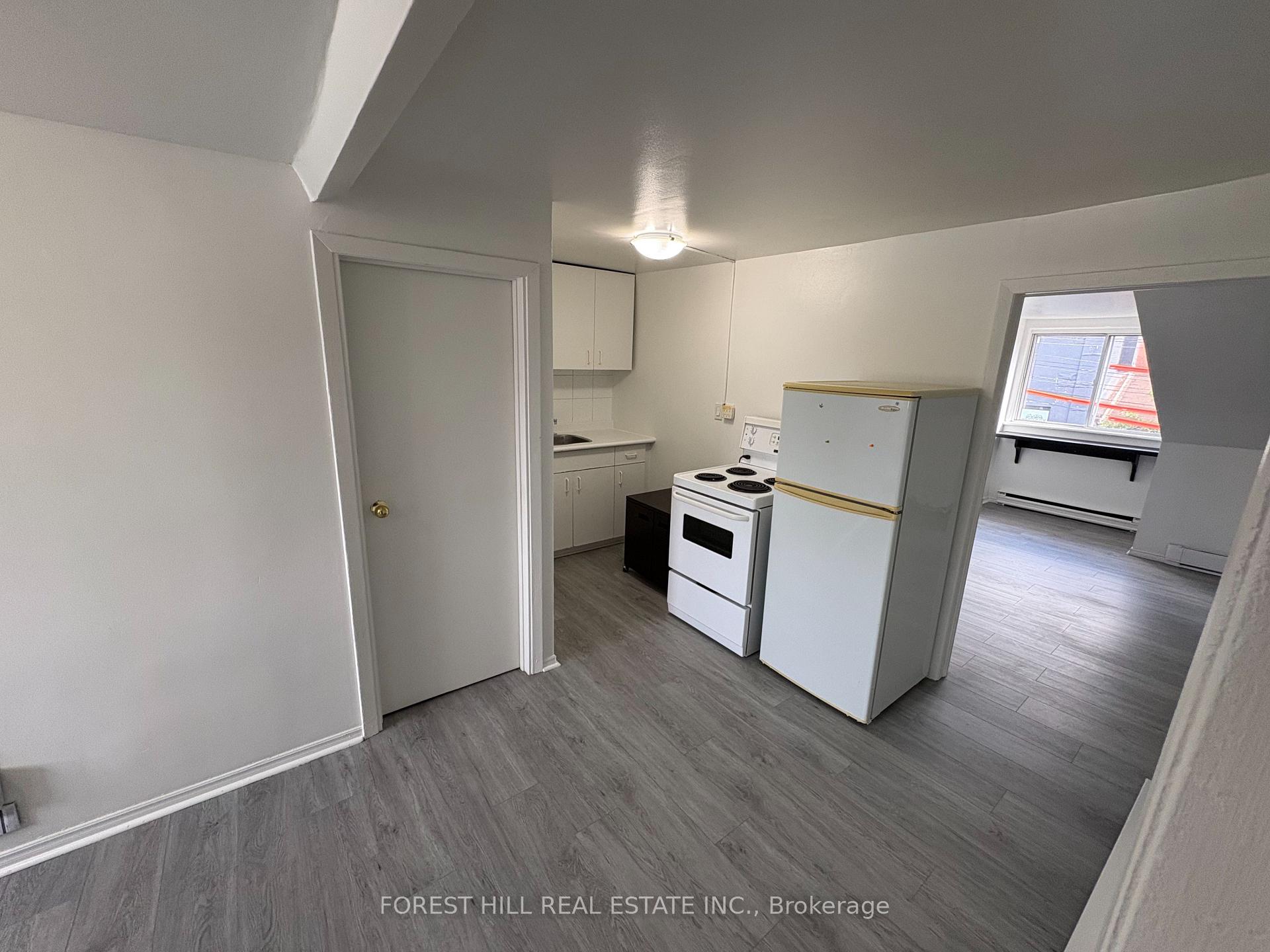 Photo 9 of Unit 3, 480 Queen Street W, Toronto, Kensington-Chinatown — HOMEH