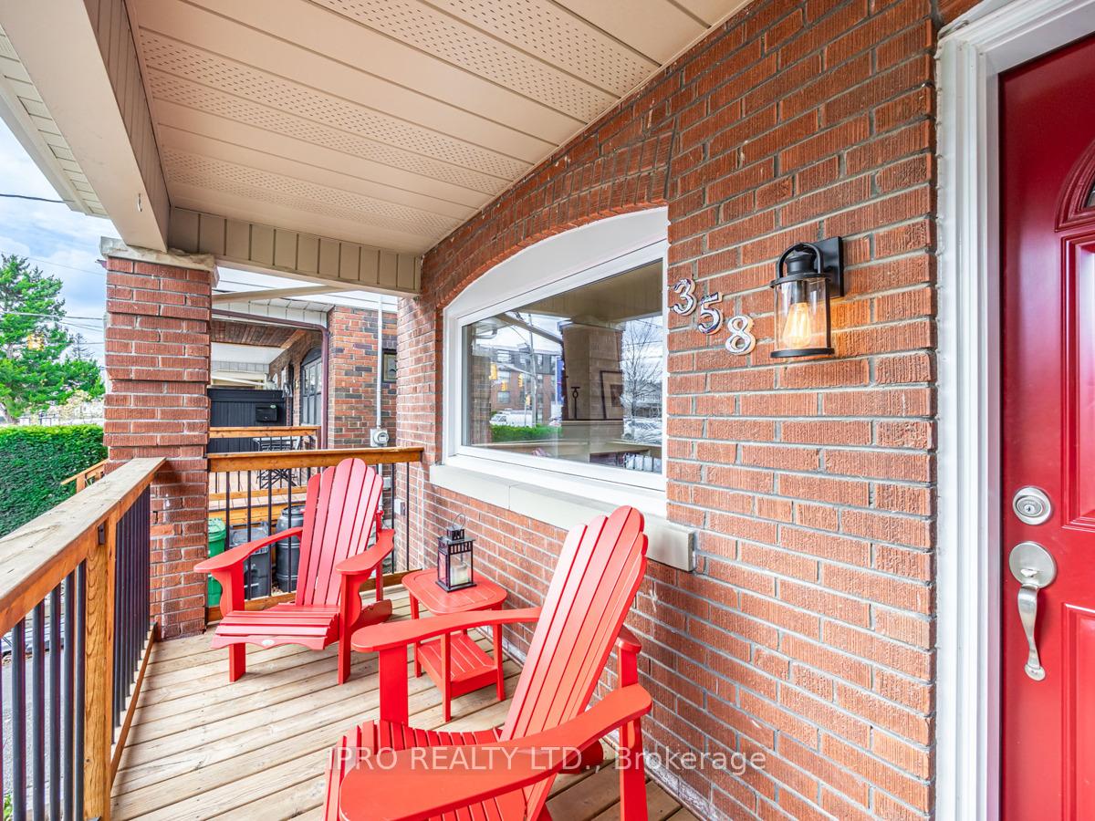 Photo 3 of 358 Sammon Avenue, Toronto, Danforth Village-East York — HOMEH