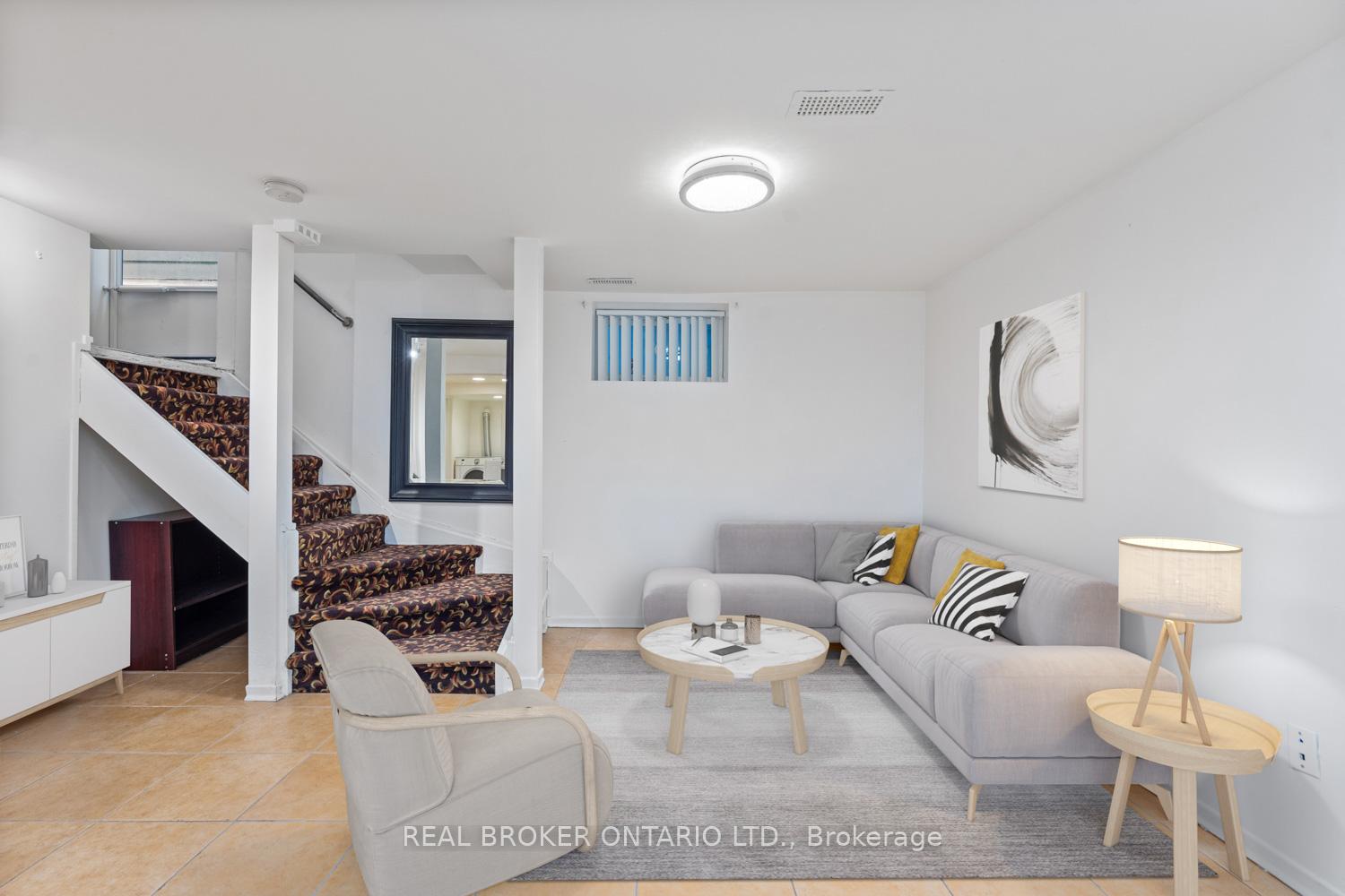 Photo 1 of Unit Bsmt, 94 Chisholm Avenue, Toronto, Woodbine-Lumsden — HOMEH
