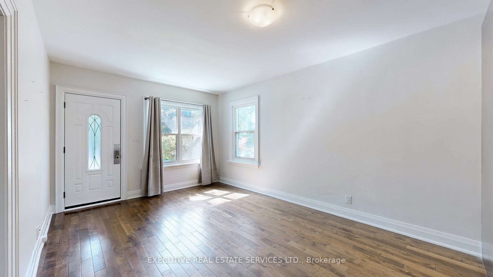 Photo 49 of 86 Bloor Street W, Oshawa, Lakeview — HOMEH