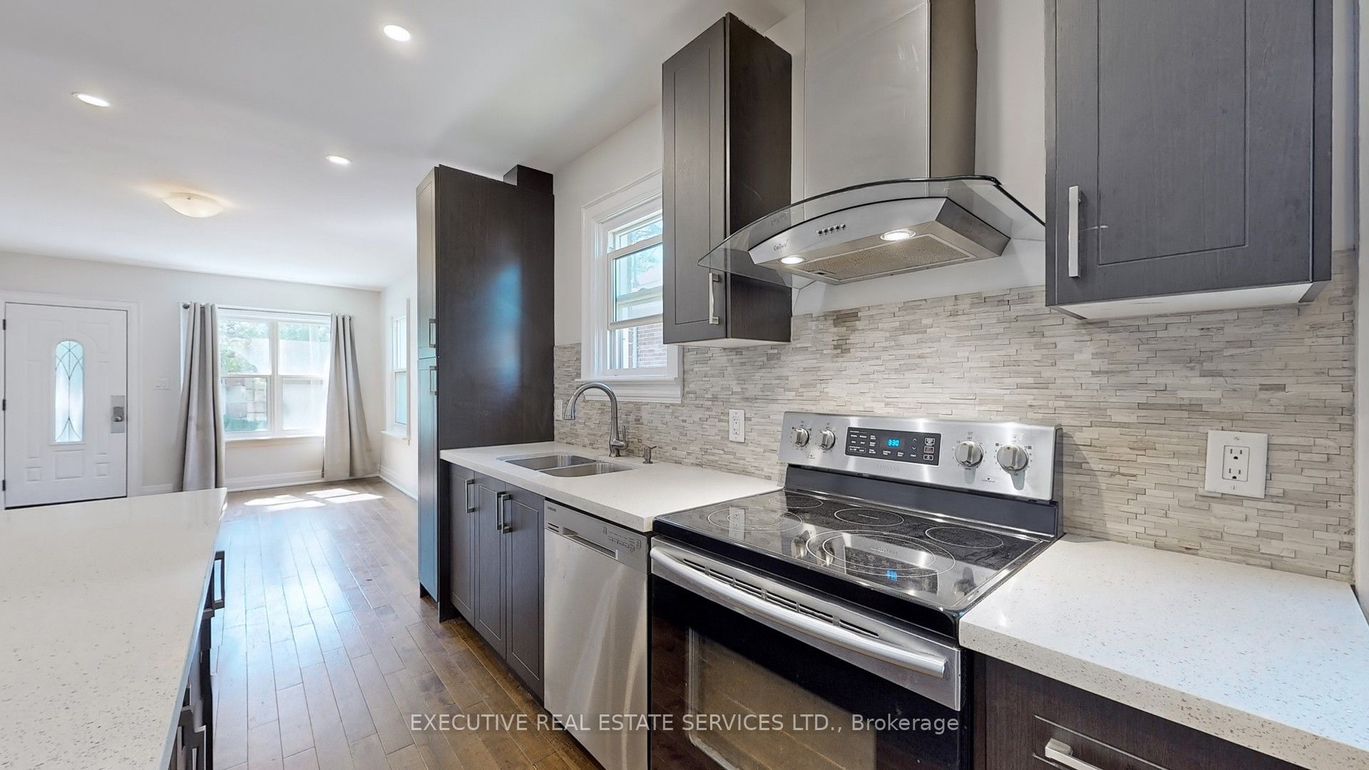 Photo 58 of 86 Bloor Street W, Oshawa, Lakeview — HOMEH