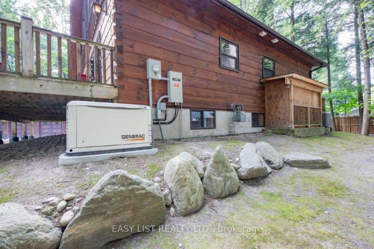 Photo 32 of 122 Greenpoint Road, Tiny, Rural Tiny — HOMEH