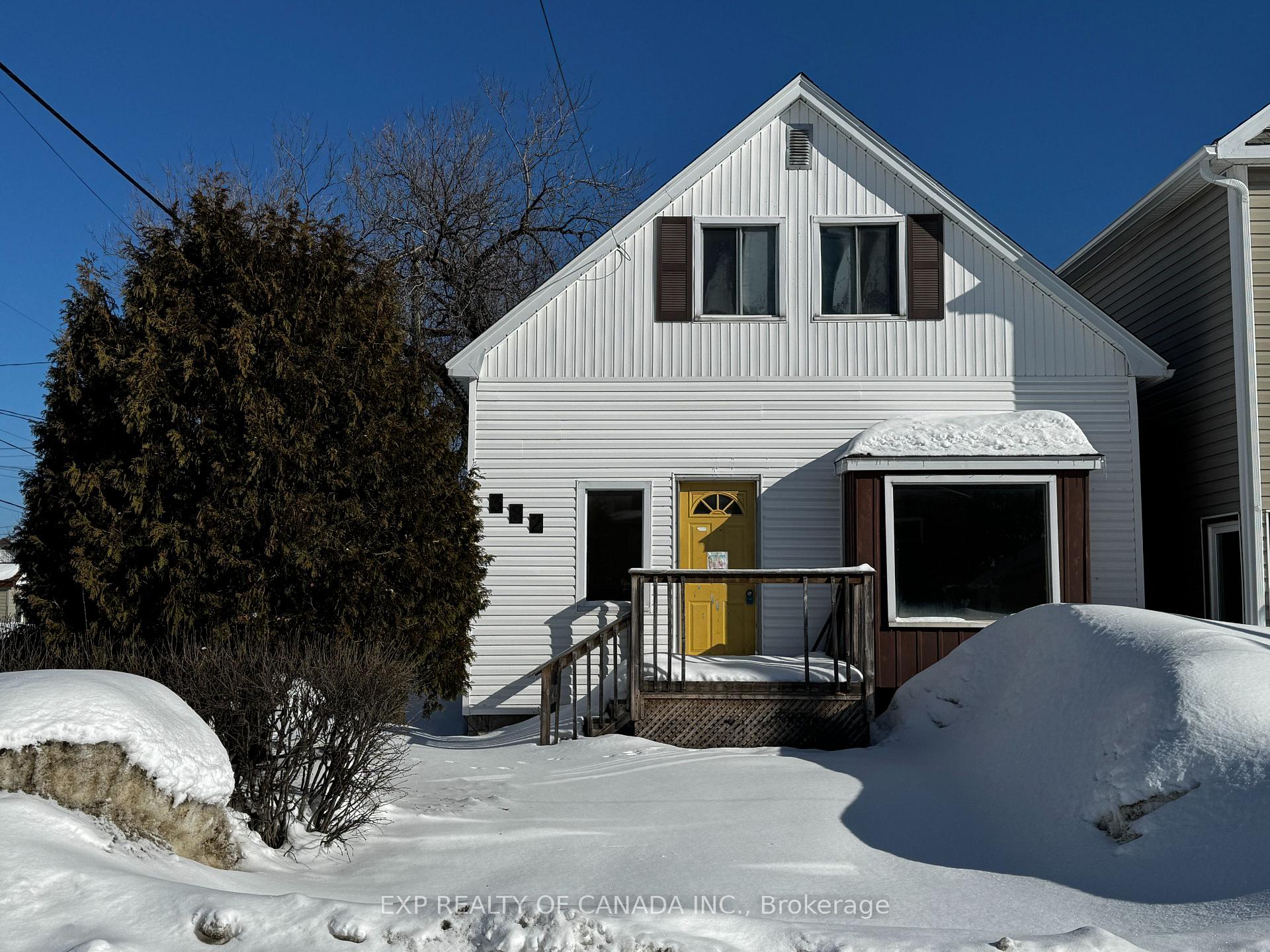 Front of 382 John Avenue