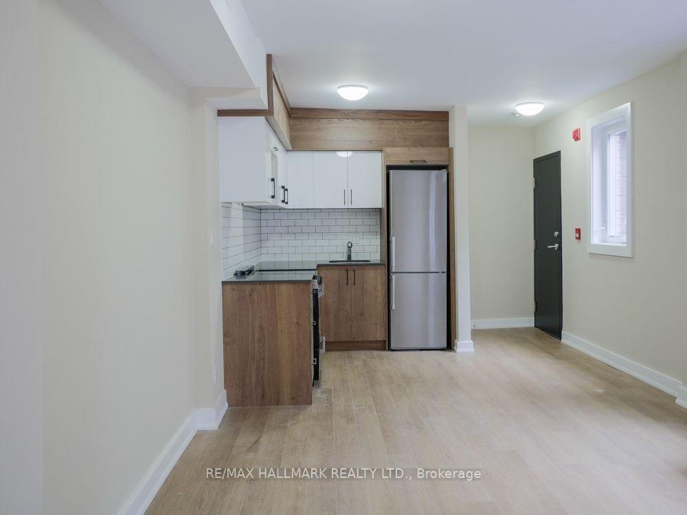 Photo 4 of Unit 304, 628 Danforth Avenue, Toronto, Playter Estates-Danforth — HOMEH